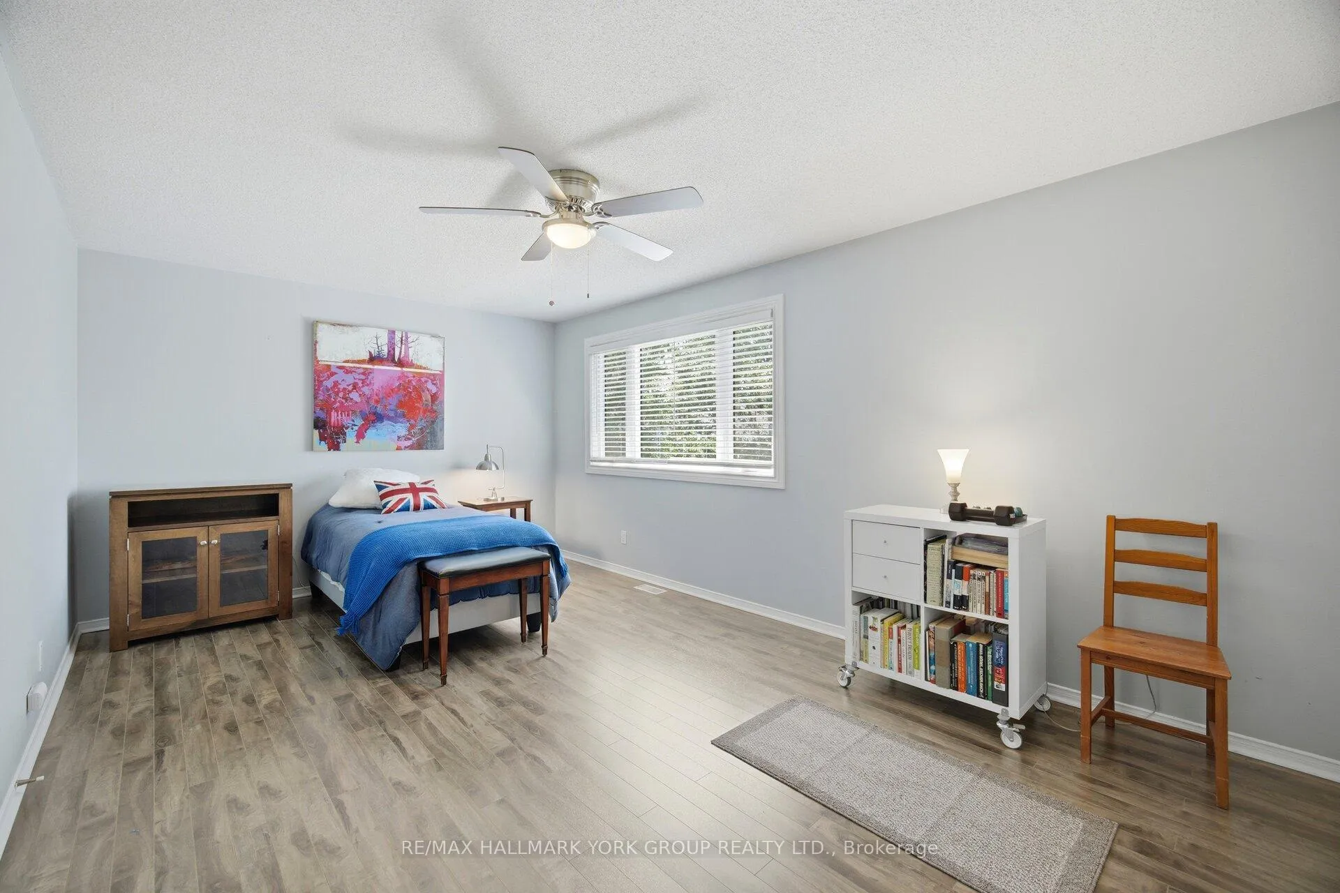 Photo 22 of Unit 15, 31 Parkette Drive, New Tecumseth, Rural New Tecumseth — HOMEH