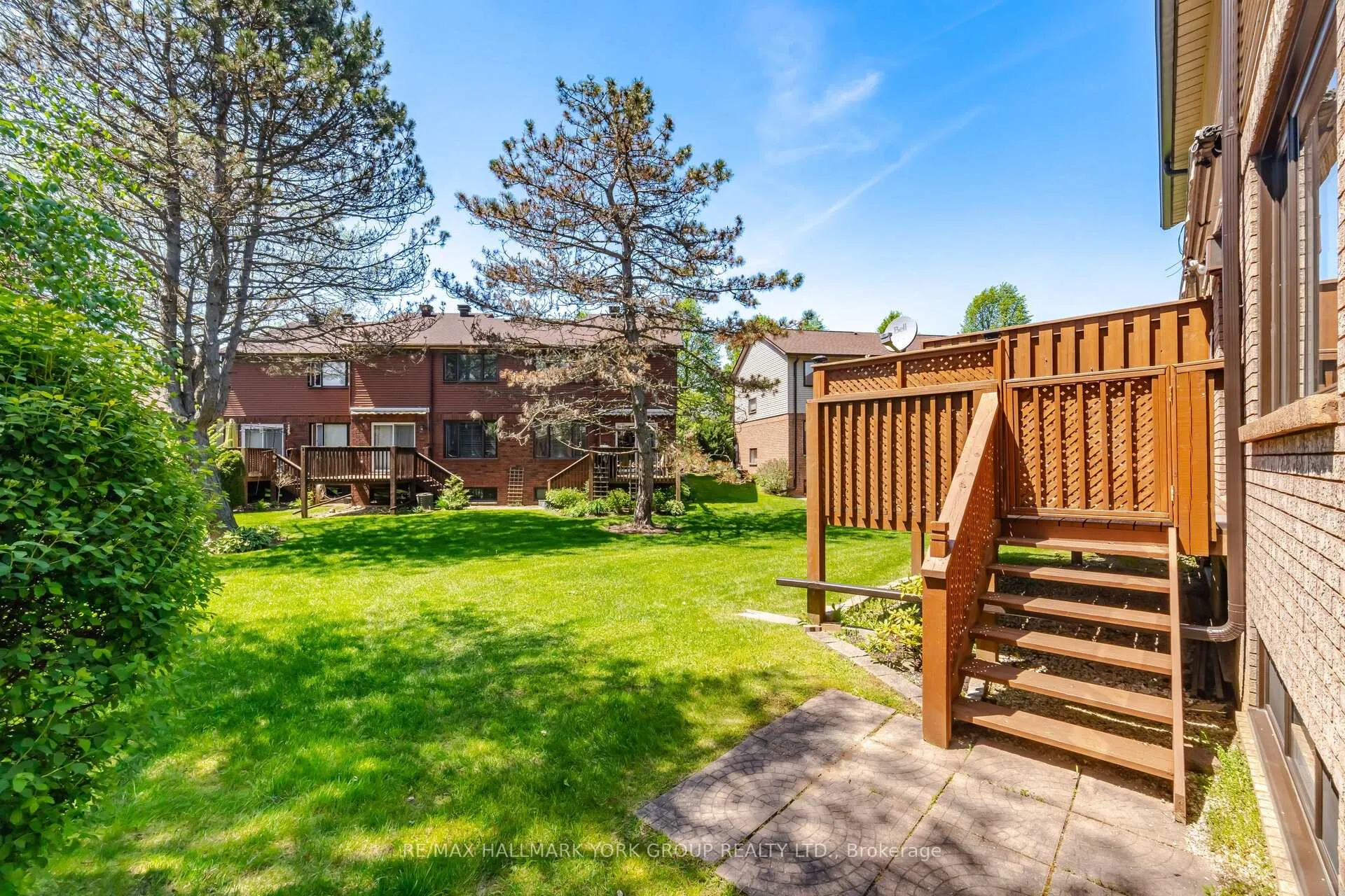 Photo 39 of Unit 15, 31 Parkette Drive, New Tecumseth, Rural New Tecumseth — HOMEH
