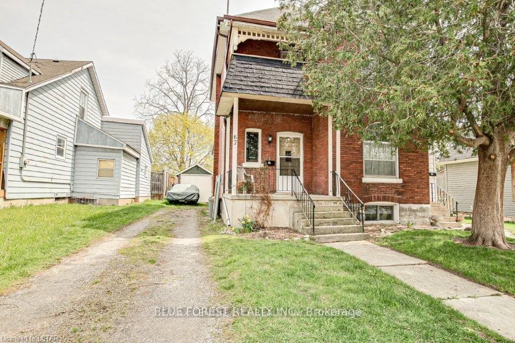Photo 2 of 67 St Catharine Street, St. Thomas — HOMEH