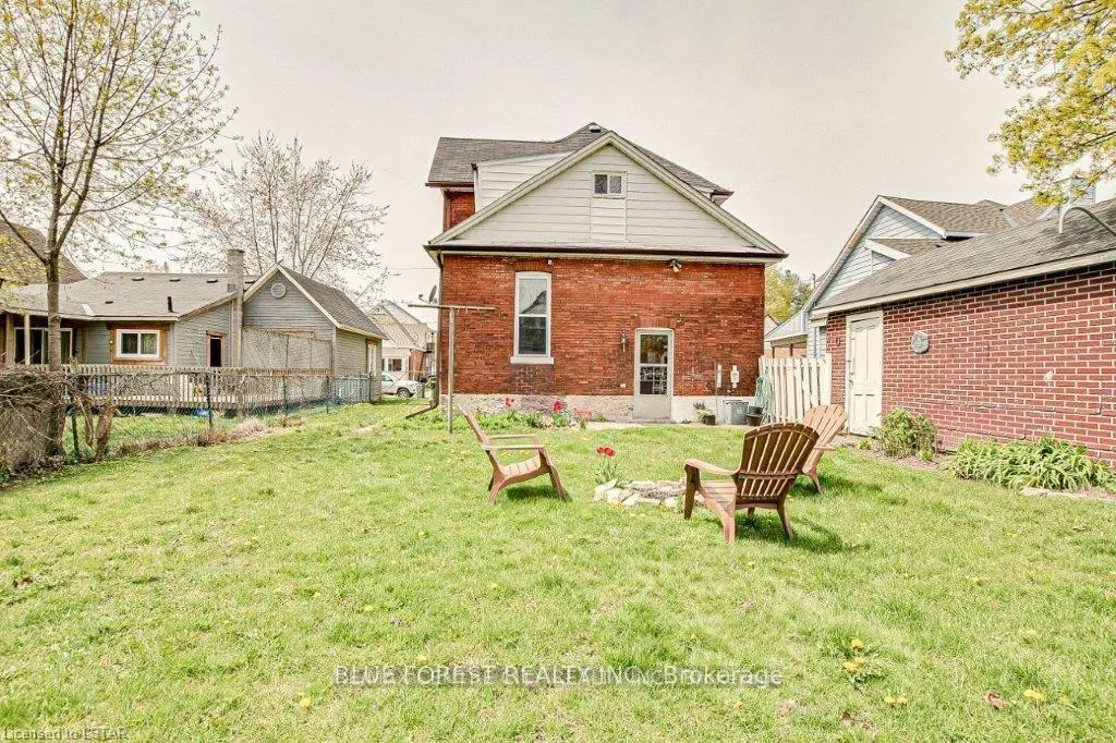 Photo 4 of 67 St Catharine Street, St. Thomas — HOMEH
