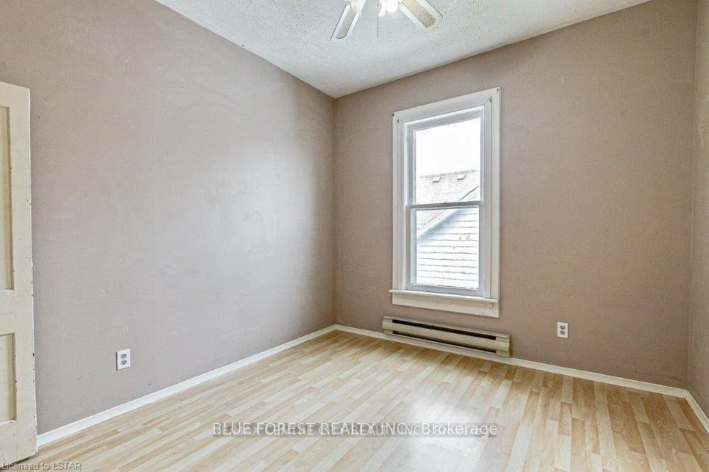 Photo 8 of 67 St Catharine Street, St. Thomas — HOMEH