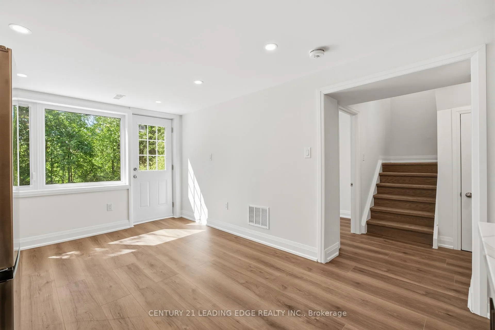Photo 9 of Unit Lower Level, 141 Roebuck Drive, Scarborough, Kennedy Park — HOMEH
