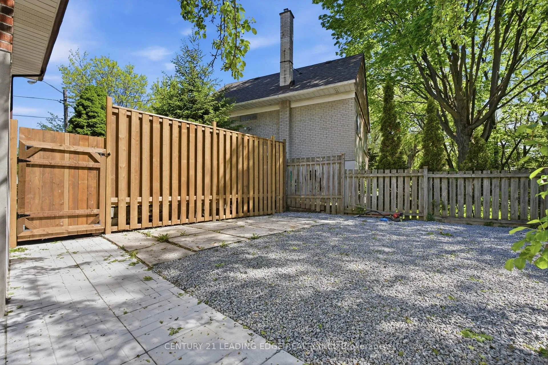 Photo 12 of Unit Lower Level, 141 Roebuck Drive, Scarborough, Kennedy Park — HOMEH