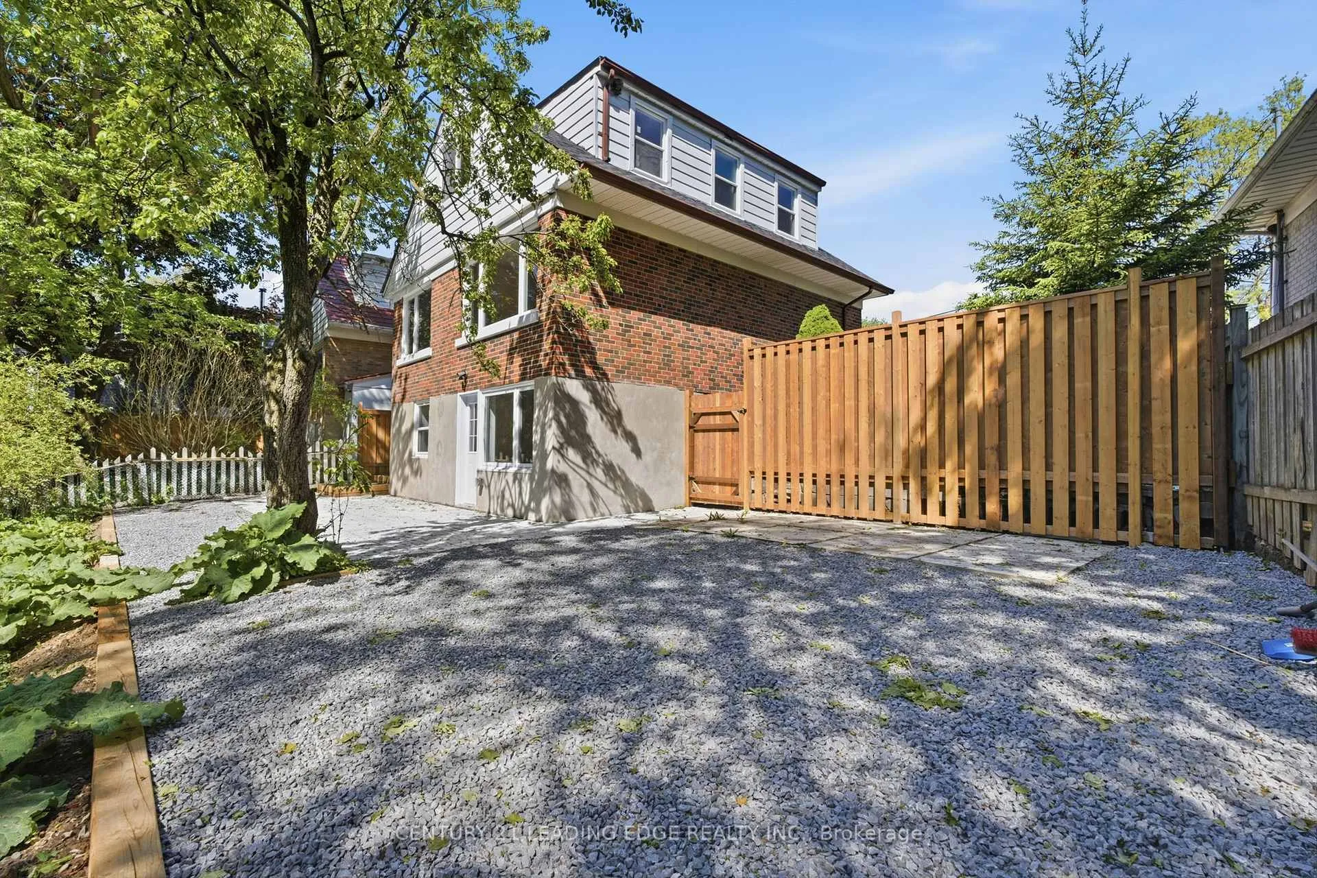 Photo 13 of Unit Lower Level, 141 Roebuck Drive, Scarborough, Kennedy Park — HOMEH