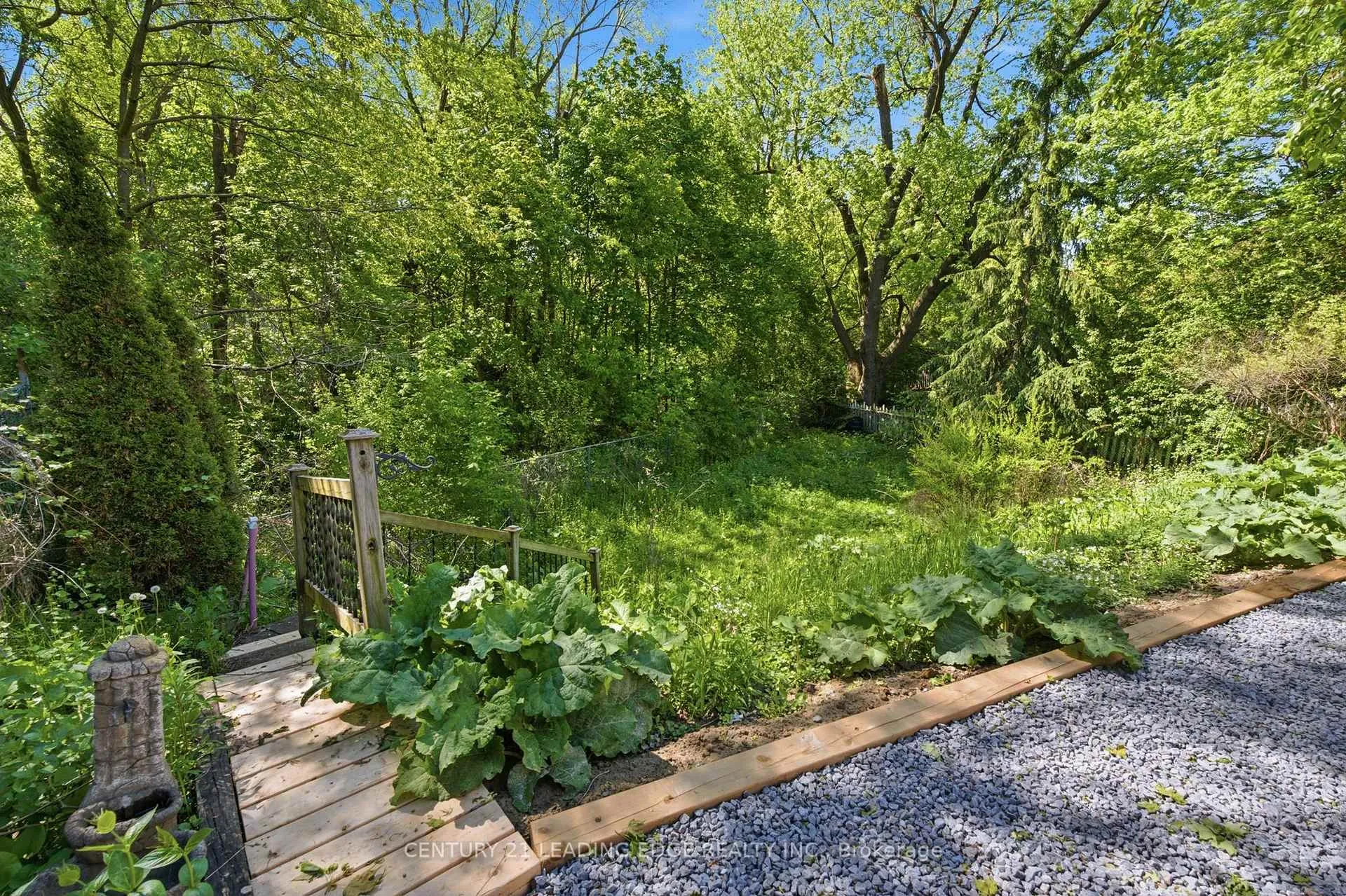 Photo 14 of Unit Lower Level, 141 Roebuck Drive, Scarborough, Kennedy Park — HOMEH