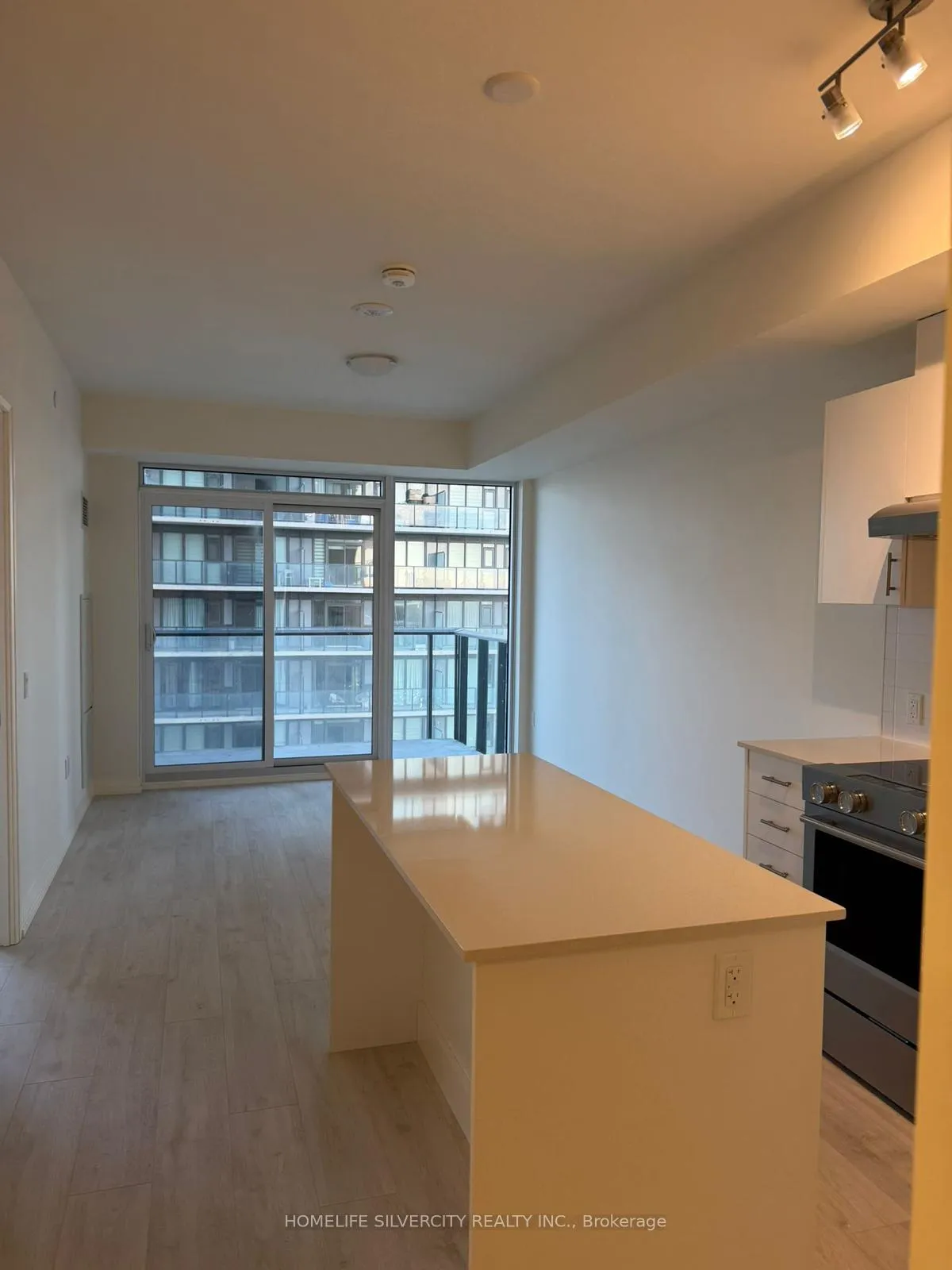 Photo 11 of Unit 1502, 27 Korda Gate, Vaughan, Vellore Village — HOMEH