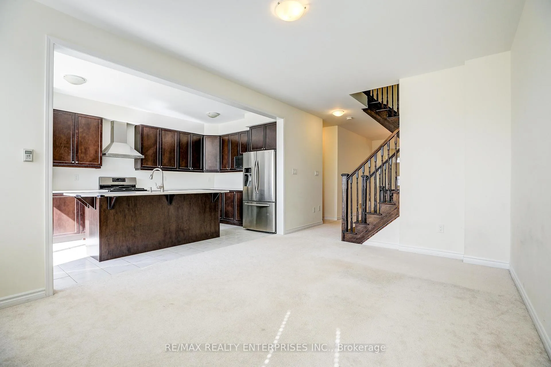 Photo 6 of Unit Upper, 42 Callandar Road, Brampton, Northwest Brampton — HOMEH
