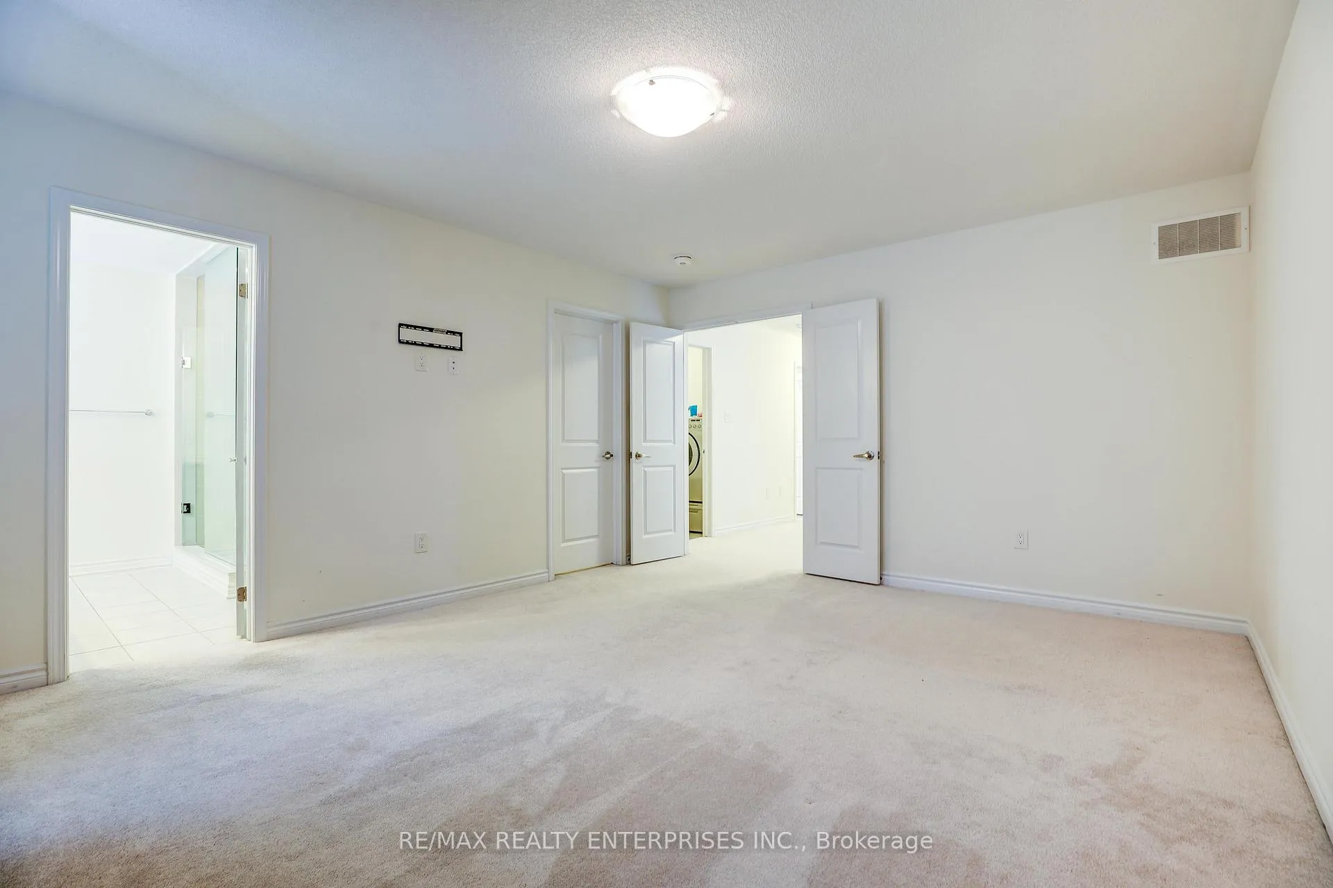 Photo 14 of Unit Upper, 42 Callandar Road, Brampton, Northwest Brampton — HOMEH