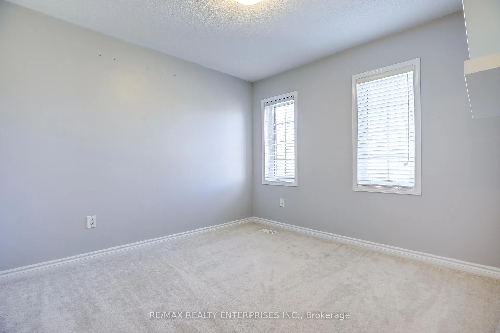 Photo 16 of Unit Upper, 42 Callandar Road, Brampton, Northwest Brampton — HOMEH