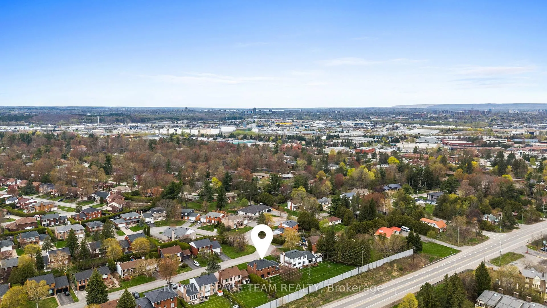 Photo 40 of 28 Parmalea Crescent, Ottawa, Pineglen/Country Place — HOMEH