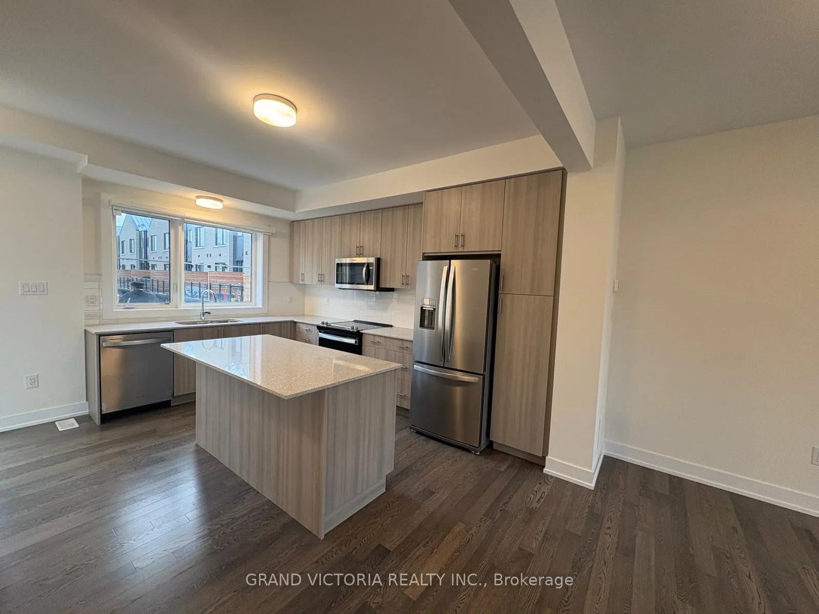 Photo 10 of Unit 50, 2273 Turnberry Road, Burlington, Rose — HOMEH