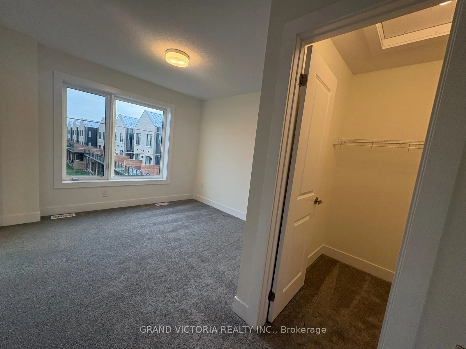 Photo 17 of Unit 50, 2273 Turnberry Road, Burlington, Rose — HOMEH