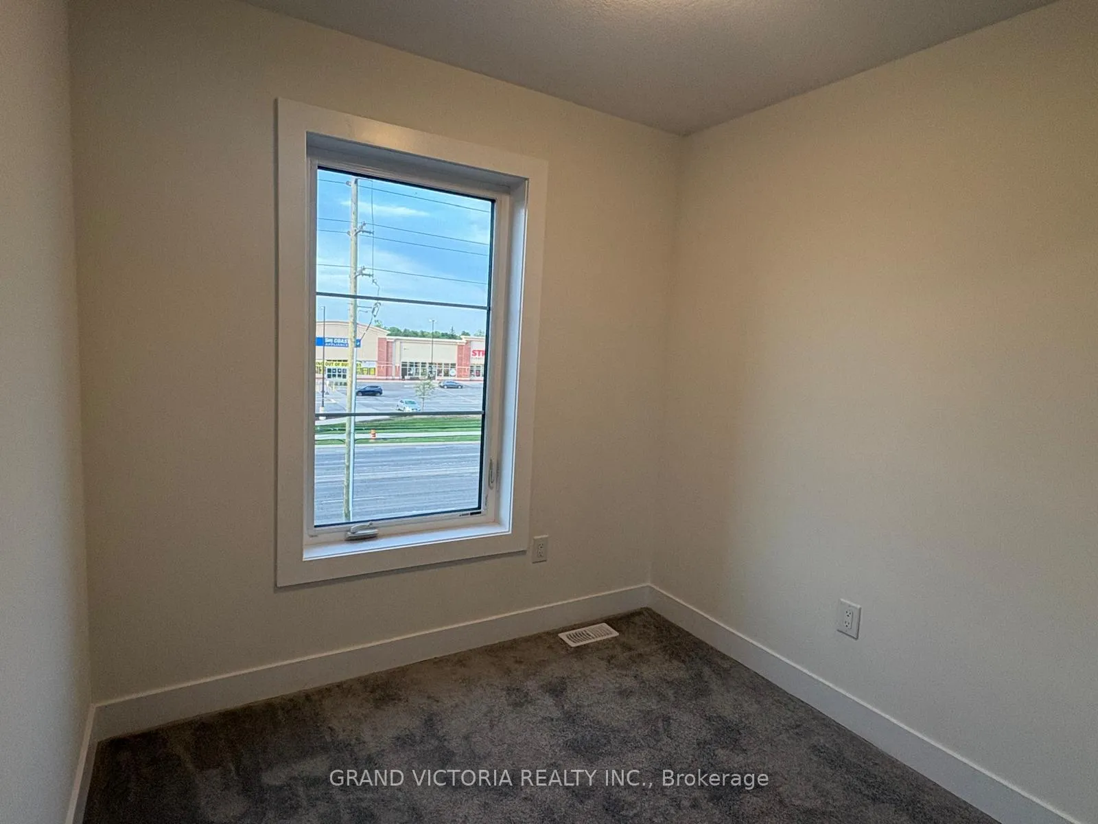 Photo 19 of Unit 50, 2273 Turnberry Road, Burlington, Rose — HOMEH