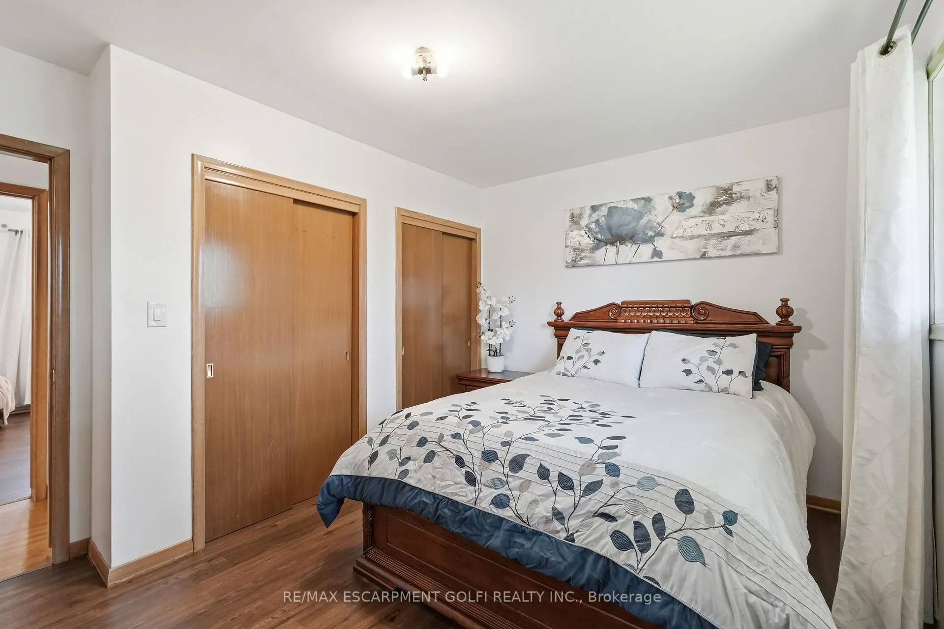 Photo 15 of 3533 Dorchester Road, Niagara Falls, Casey — HOMEH