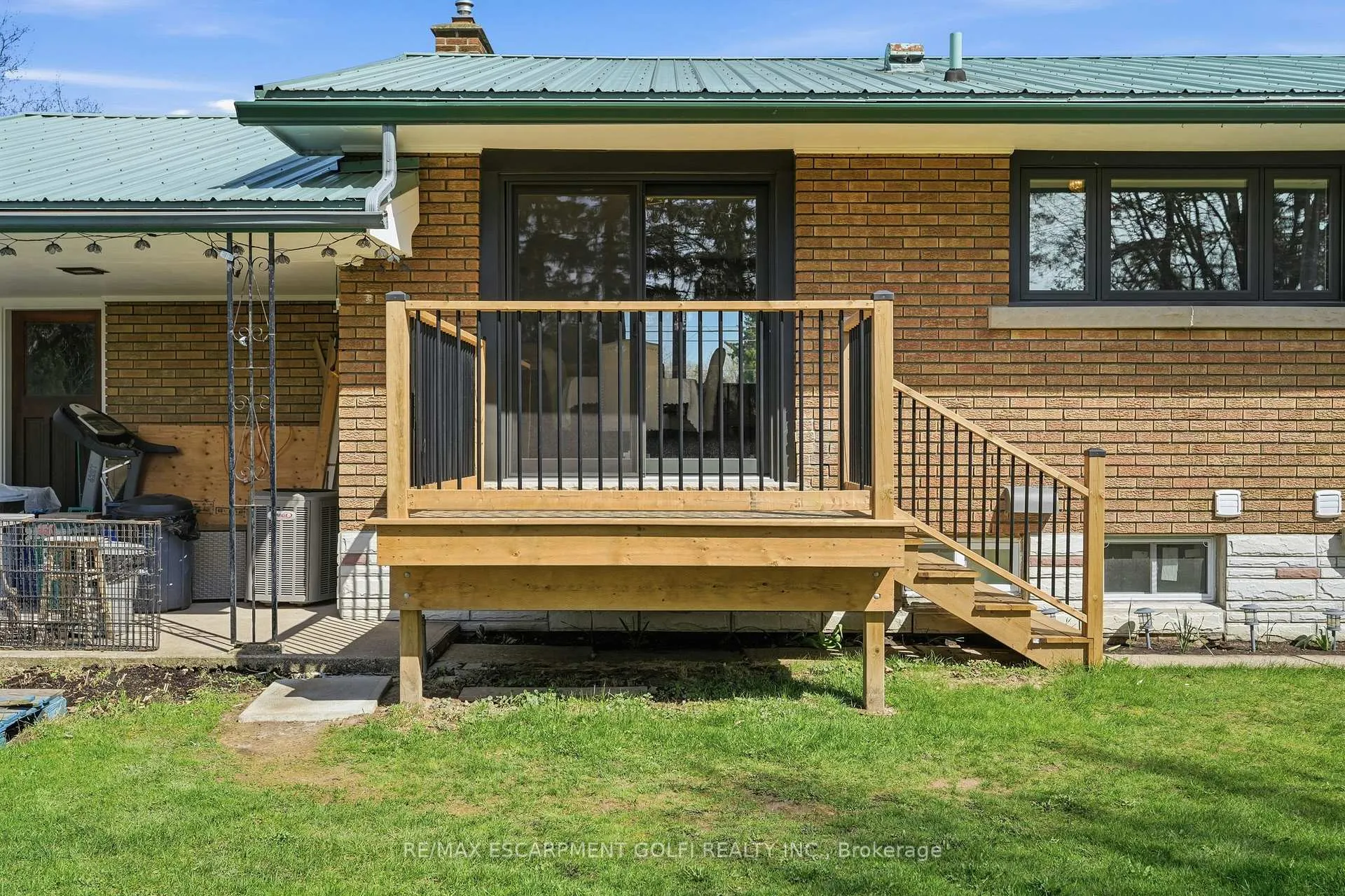 Photo 34 of 3533 Dorchester Road, Niagara Falls, Casey — HOMEH