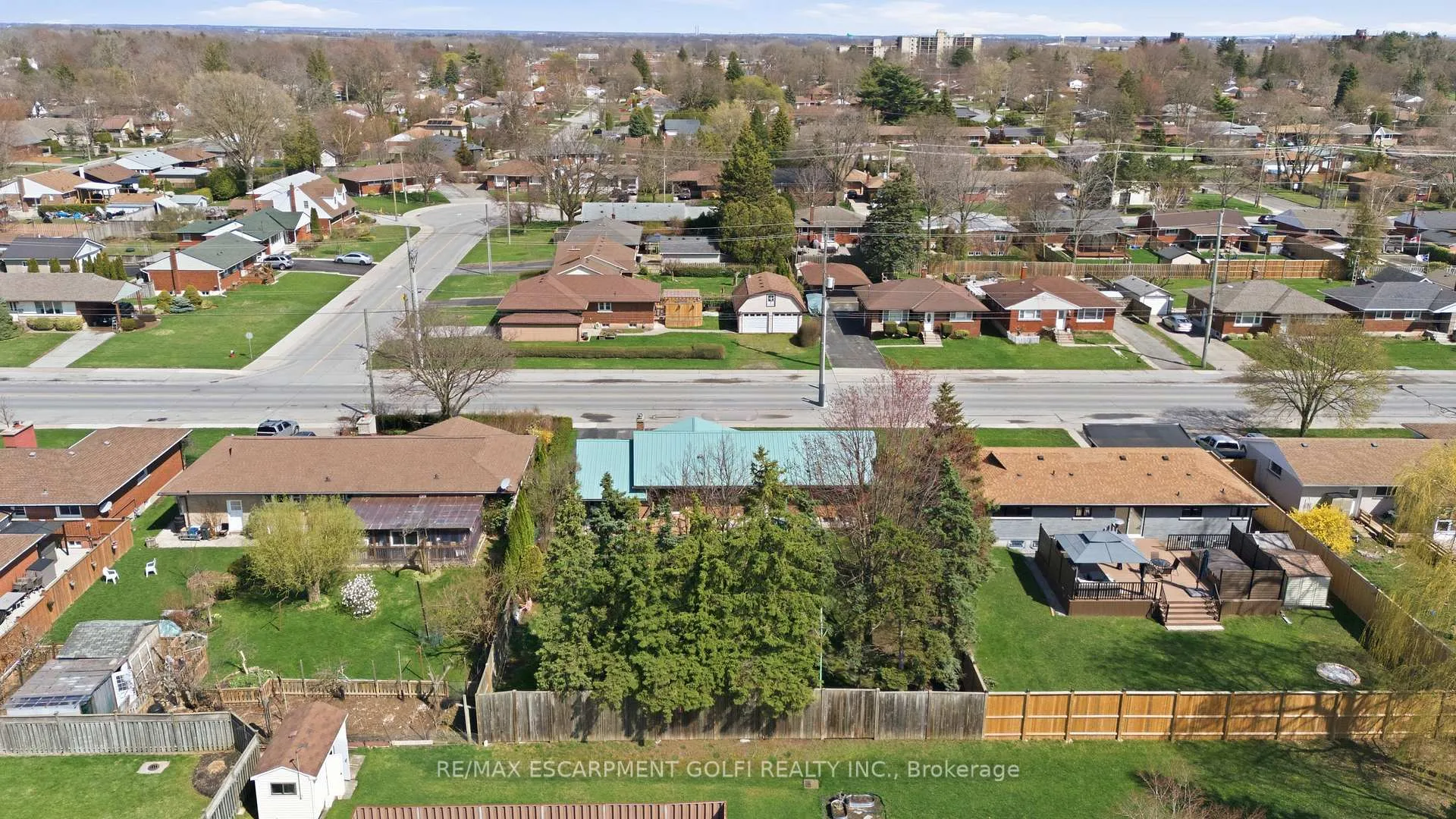 Photo 44 of 3533 Dorchester Road, Niagara Falls, Casey — HOMEH