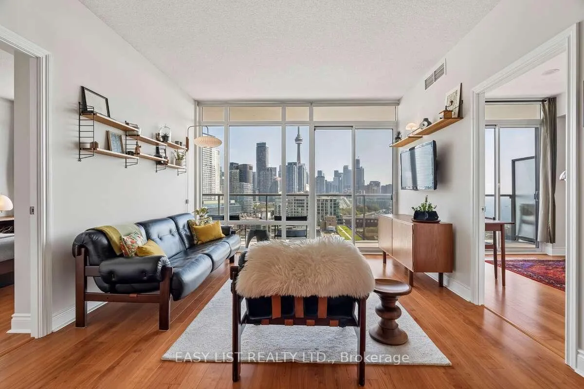 Photo 3 of Unit 1701, 90 Stadium Road, Toronto, Niagara — HOMEH