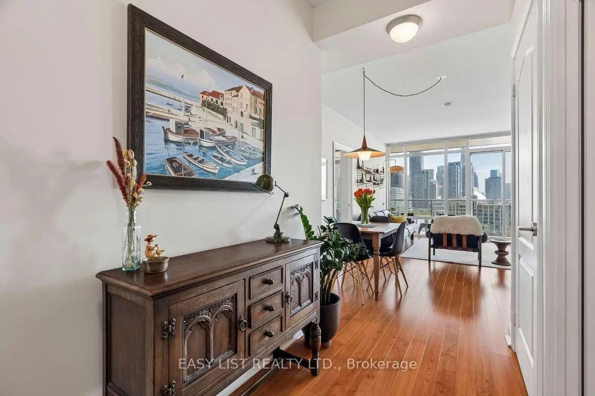 Photo 5 of Unit 1701, 90 Stadium Road, Toronto, Niagara — HOMEH