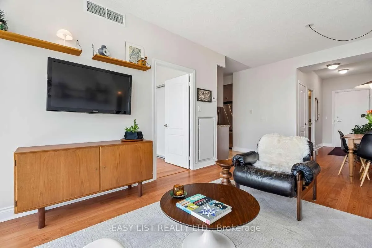 Photo 9 of Unit 1701, 90 Stadium Road, Toronto, Niagara — HOMEH