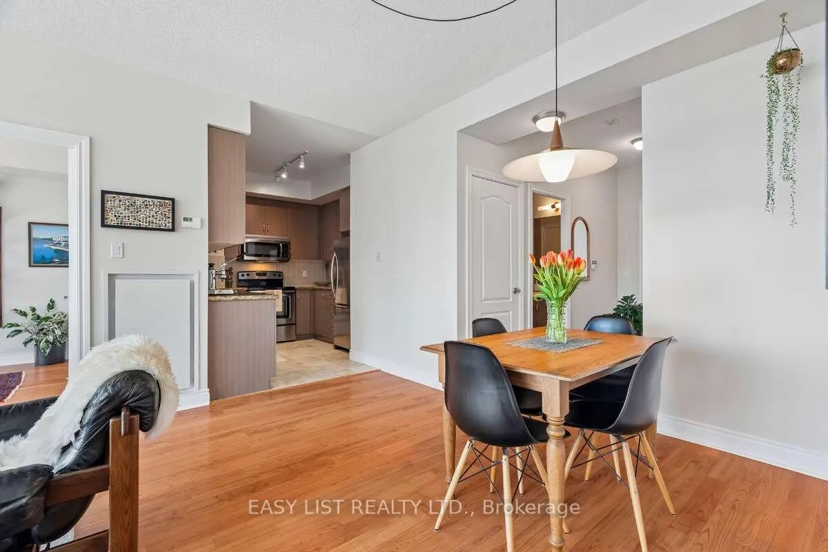 Photo 12 of Unit 1701, 90 Stadium Road, Toronto, Niagara — HOMEH