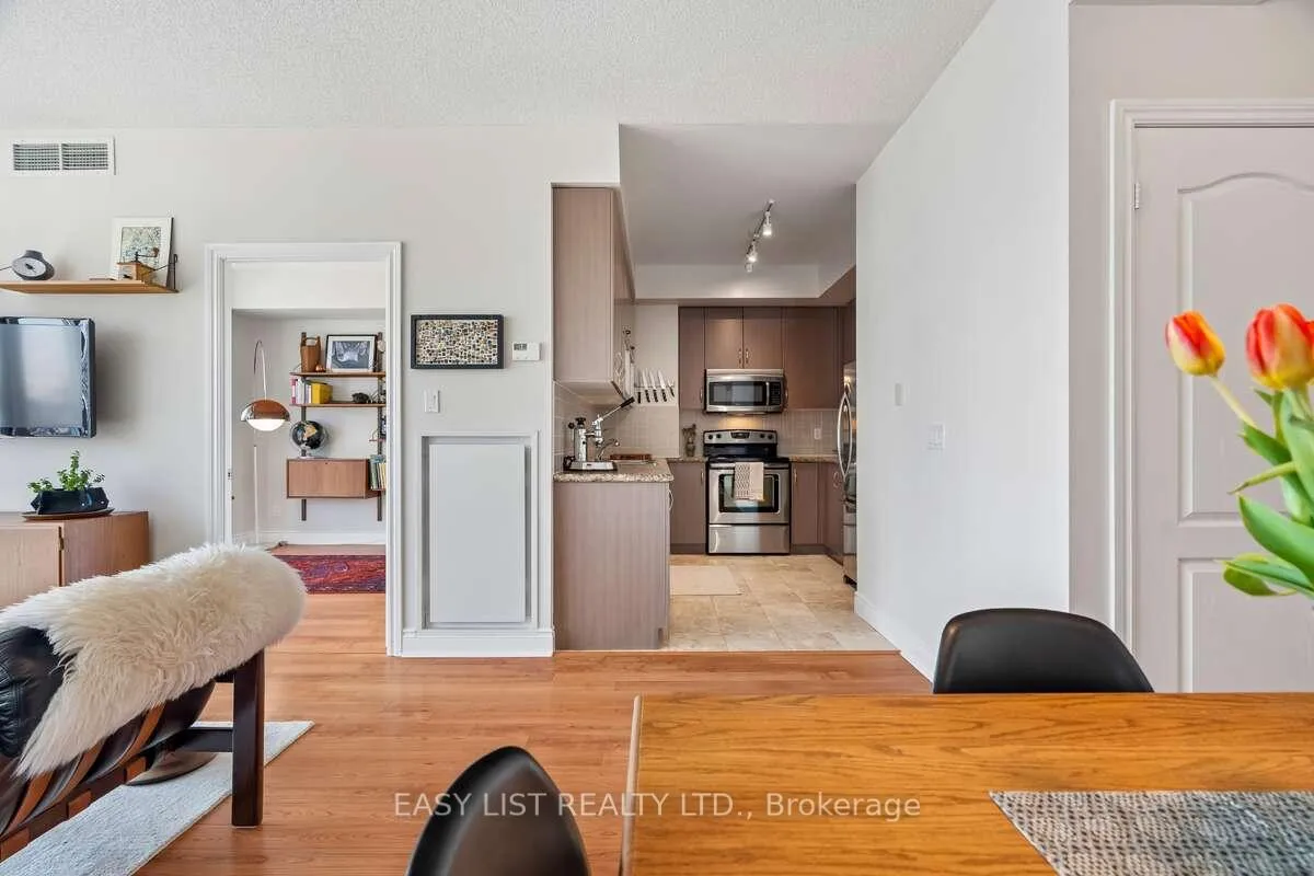 Photo 14 of Unit 1701, 90 Stadium Road, Toronto, Niagara — HOMEH