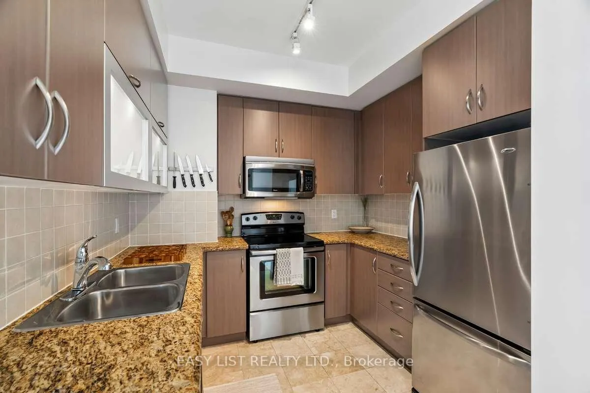 Photo 16 of Unit 1701, 90 Stadium Road, Toronto, Niagara — HOMEH