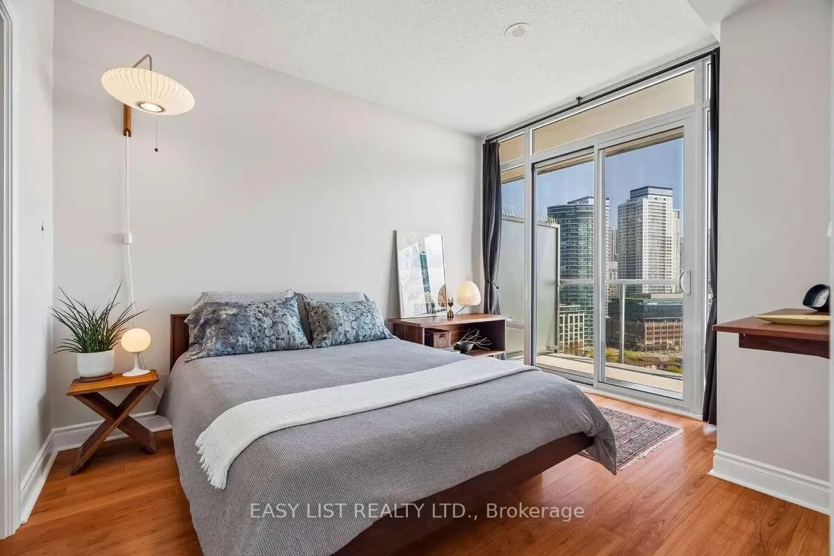 Photo 18 of Unit 1701, 90 Stadium Road, Toronto, Niagara — HOMEH