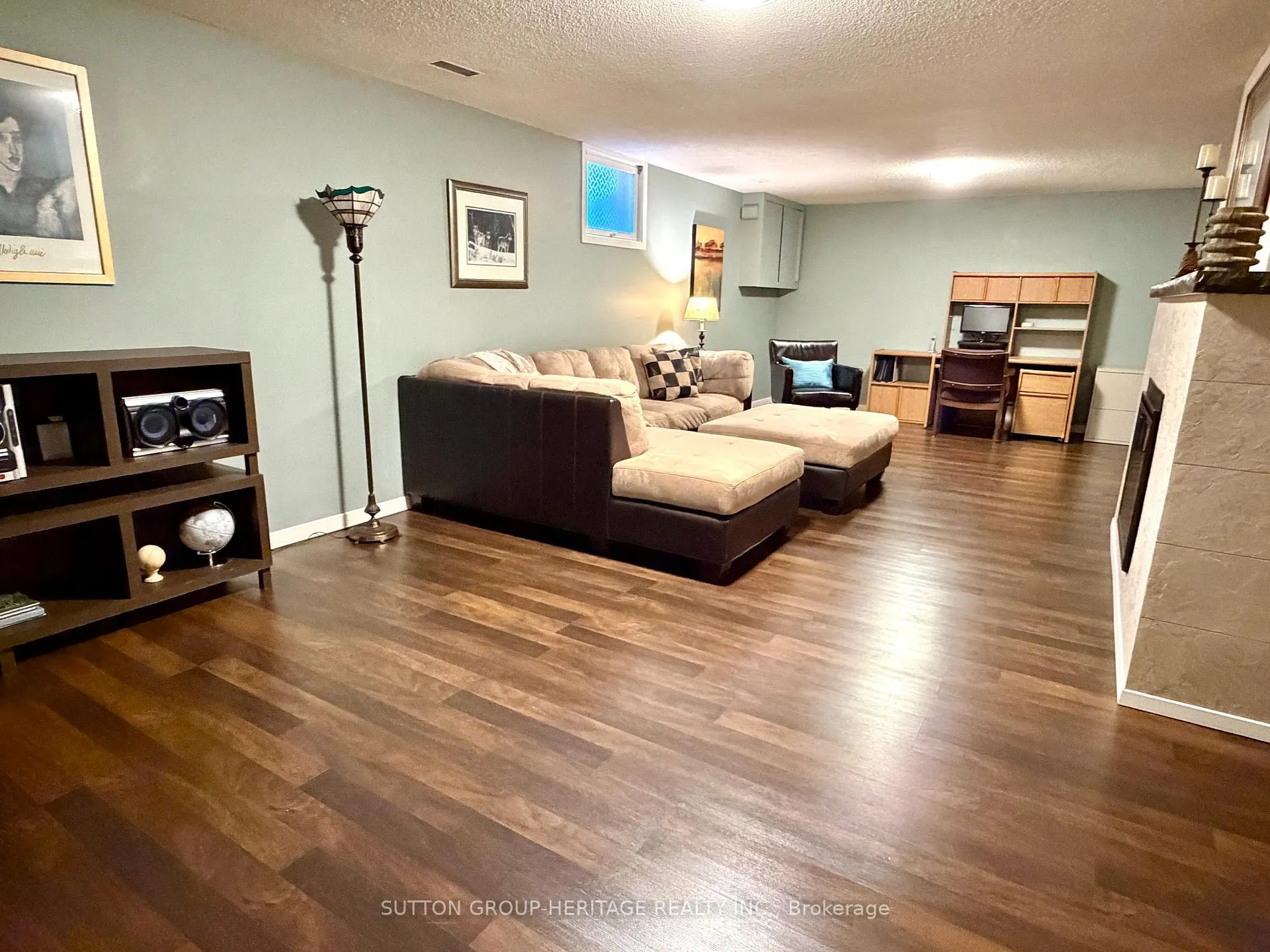 Photo 32 of 414 Centre Street N, Whitby, Downtown Whitby — HOMEH