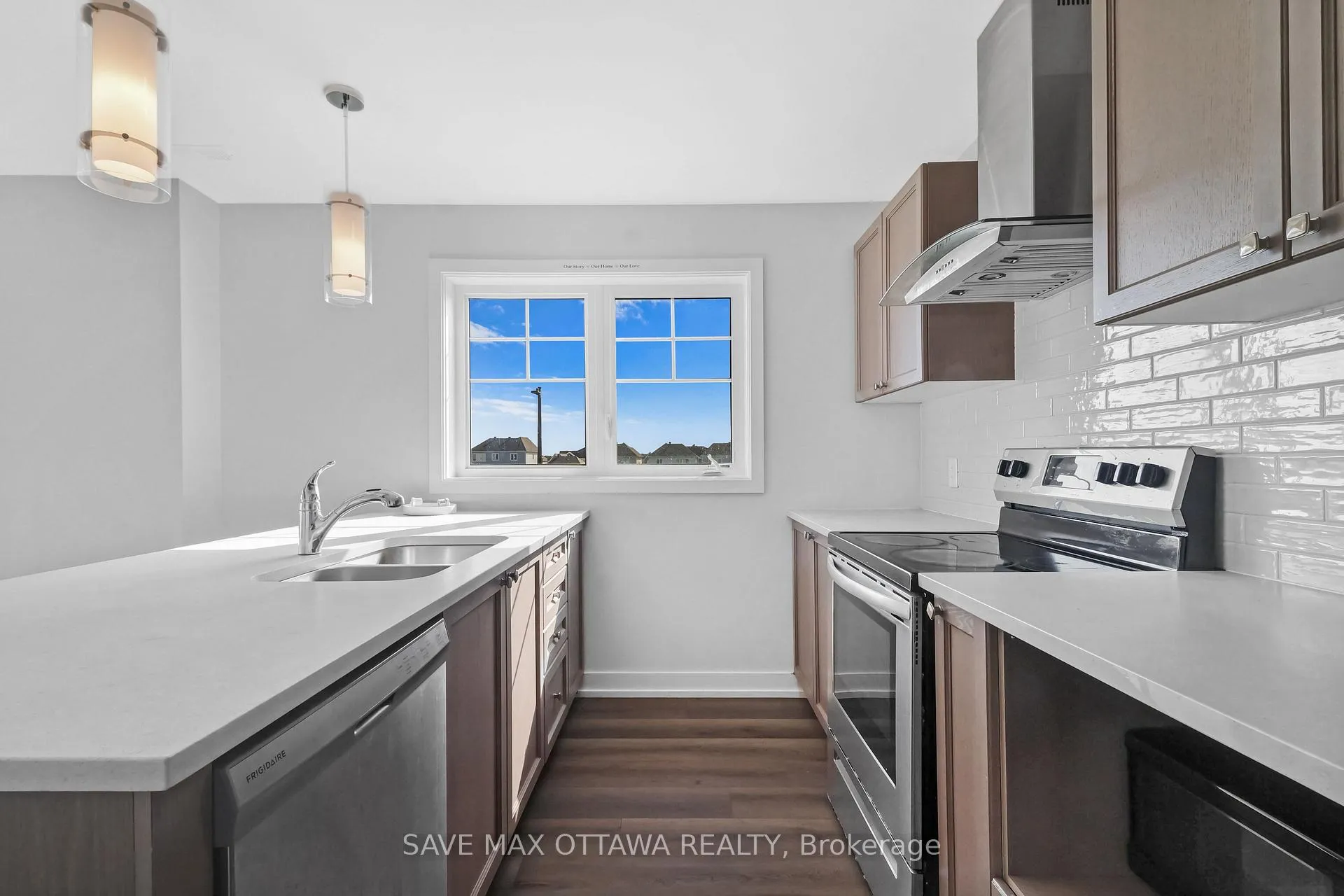 Photo 10 of Unit 2, 703 Chromite Pv Private, Ottawa, Barrhaven - Heritage Park — HOMEH