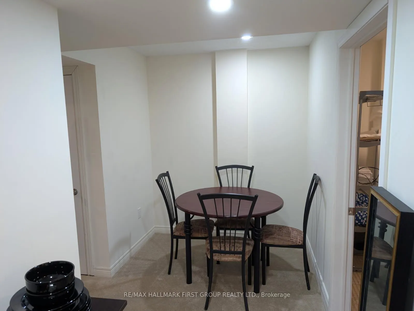 Photo 9 of 1210 Jim Brewster Circle, Oshawa, Eastdale — HOMEH