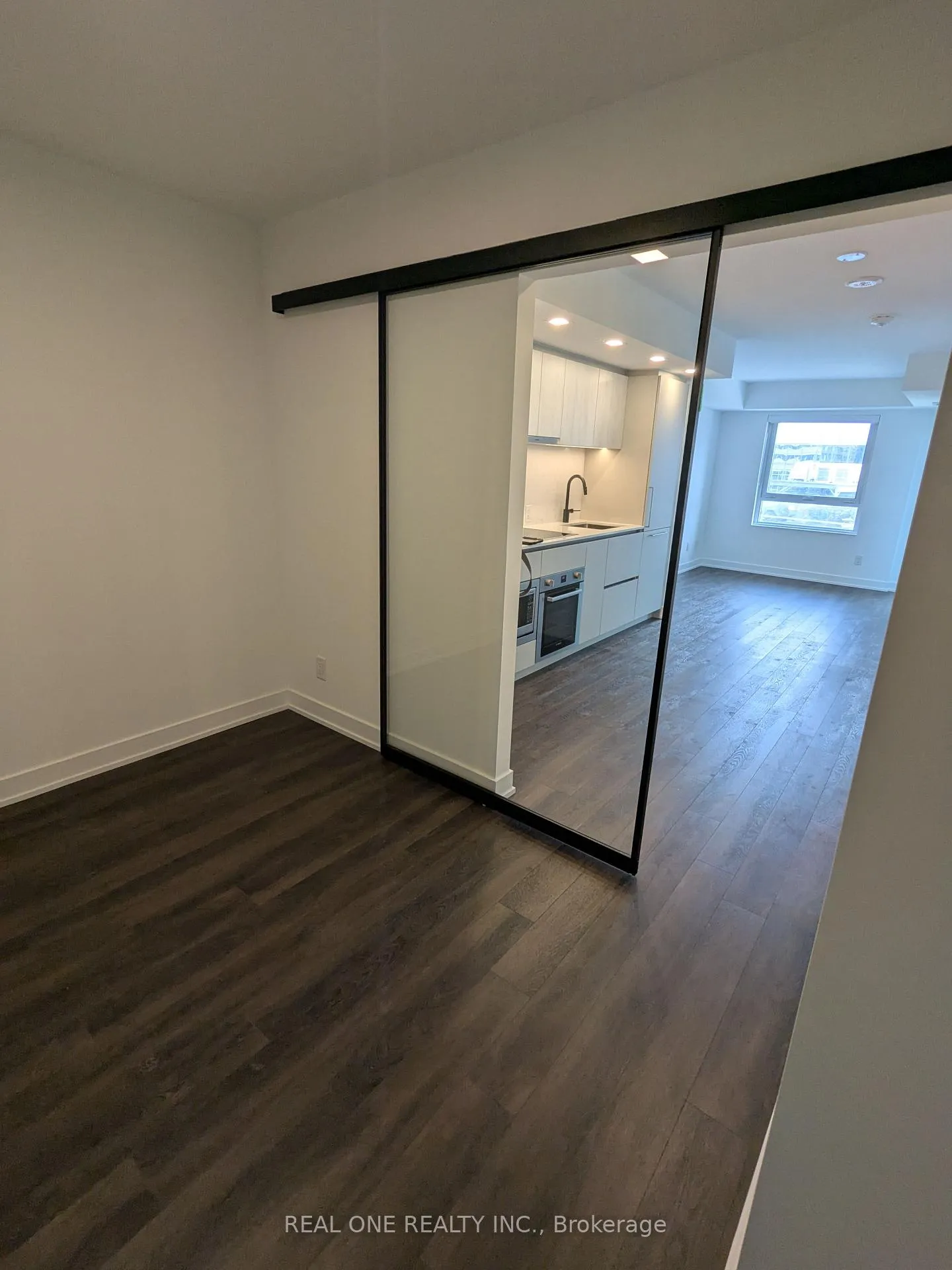 Photo 10 of Unit 706, 609 Sherbourne Street, Toronto, North St. James Town — HOMEH