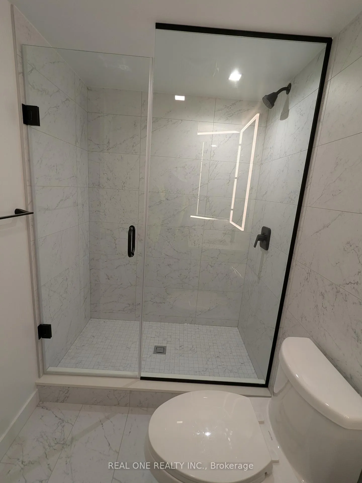 Photo 15 of Unit 706, 609 Sherbourne Street, Toronto, North St. James Town — HOMEH