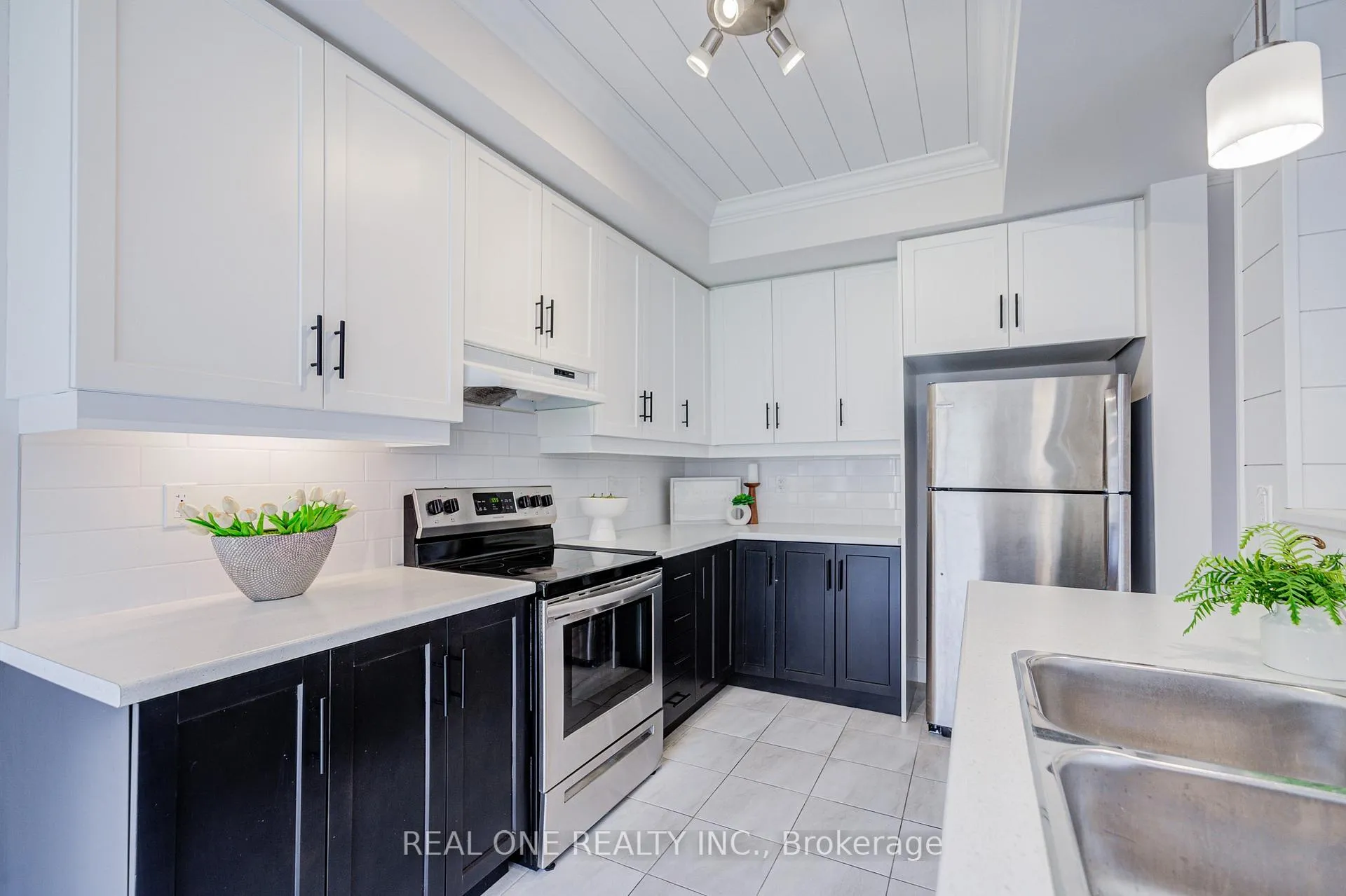 Photo 10 of 27 Dresser Lane, Hamilton, Meadowlands — HOMEH