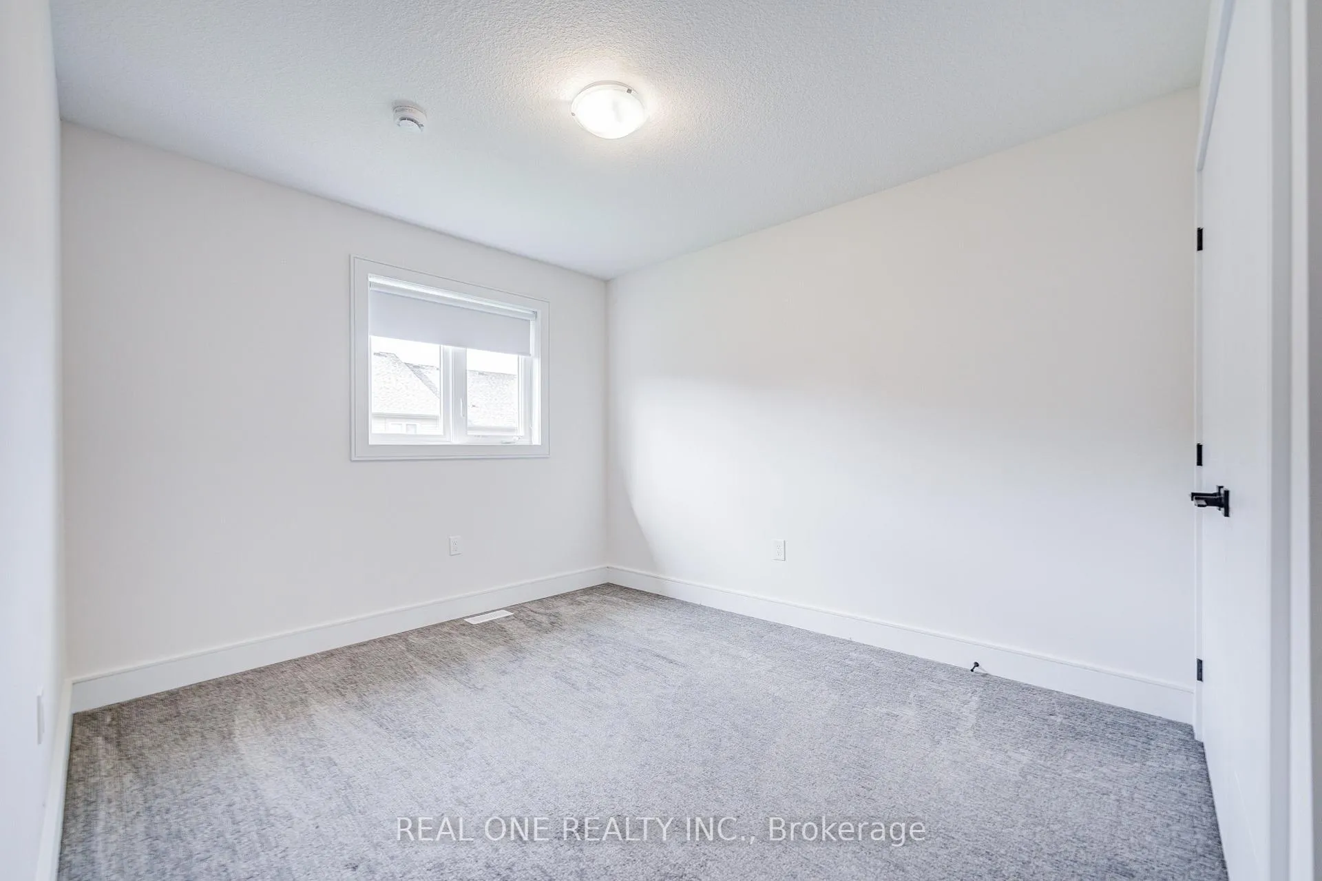 Photo 37 of 27 Dresser Lane, Hamilton, Meadowlands — HOMEH