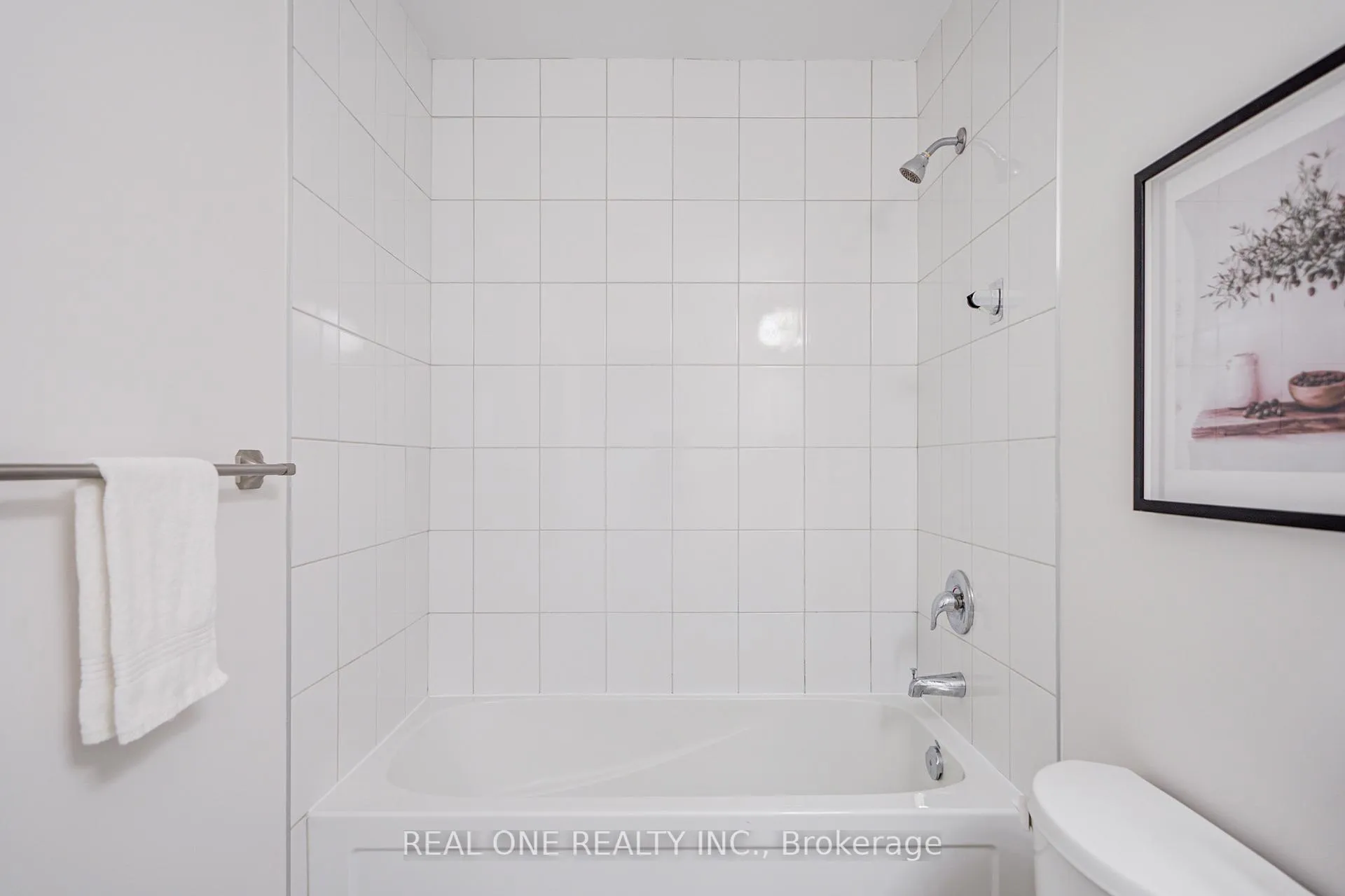 Photo 41 of 27 Dresser Lane, Hamilton, Meadowlands — HOMEH