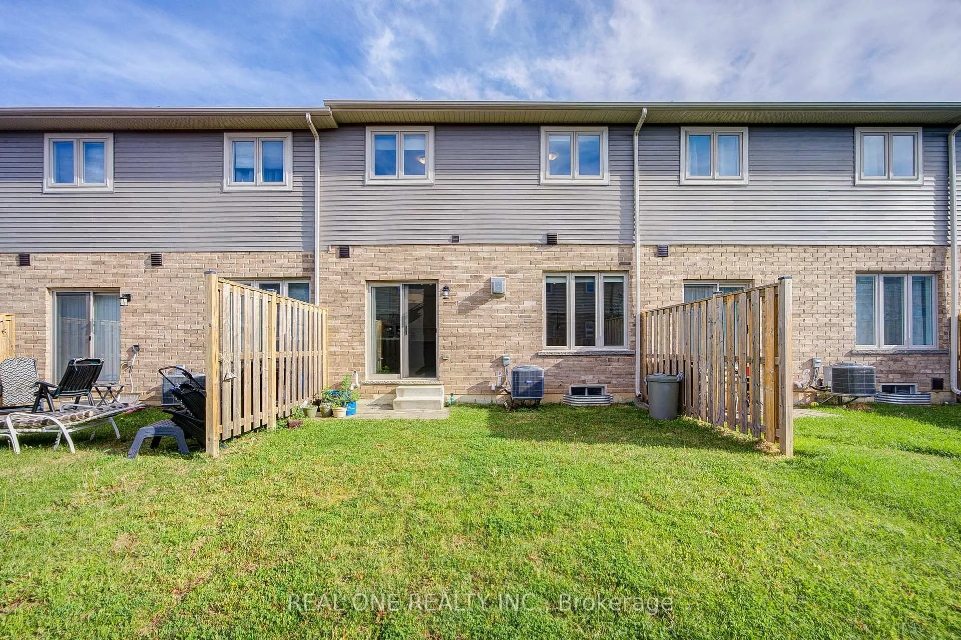 Photo 45 of 27 Dresser Lane, Hamilton, Meadowlands — HOMEH
