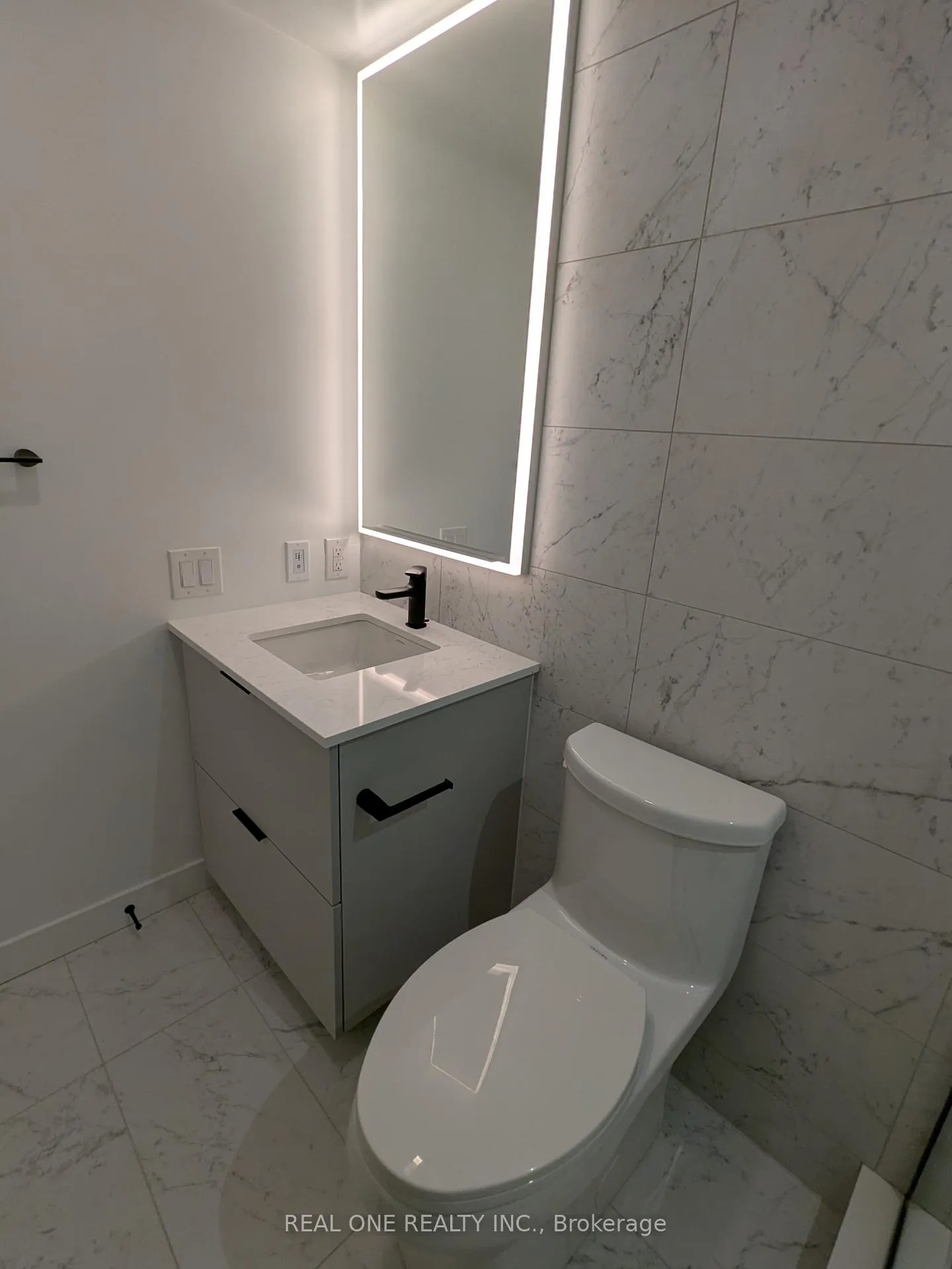 Photo 31 of Unit 609, 609 Sherbourne Street, Toronto, North St. James Town — HOMEH