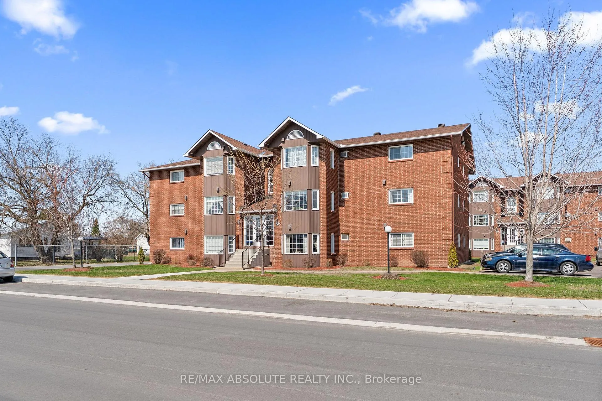 Photo 2 of Unit 2A, 85 Edey Street, Arnprior — HOMEH
