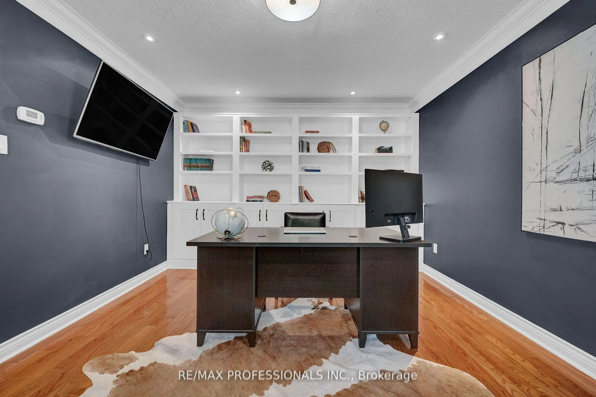 Photo 5 of 45 Resolute Crescent, Whitby, Lynde Creek — HOMEH