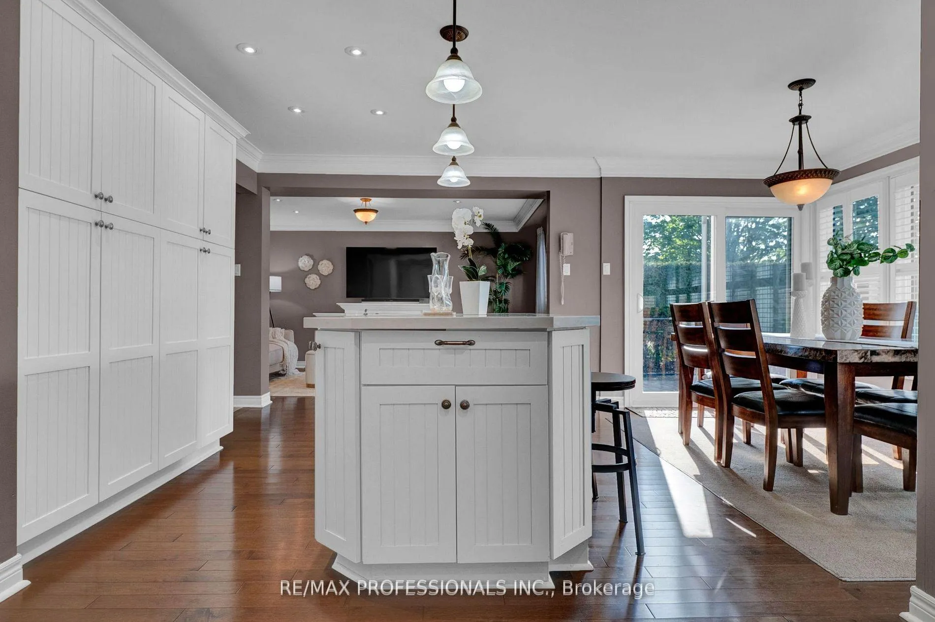 Photo 15 of 45 Resolute Crescent, Whitby, Lynde Creek — HOMEH