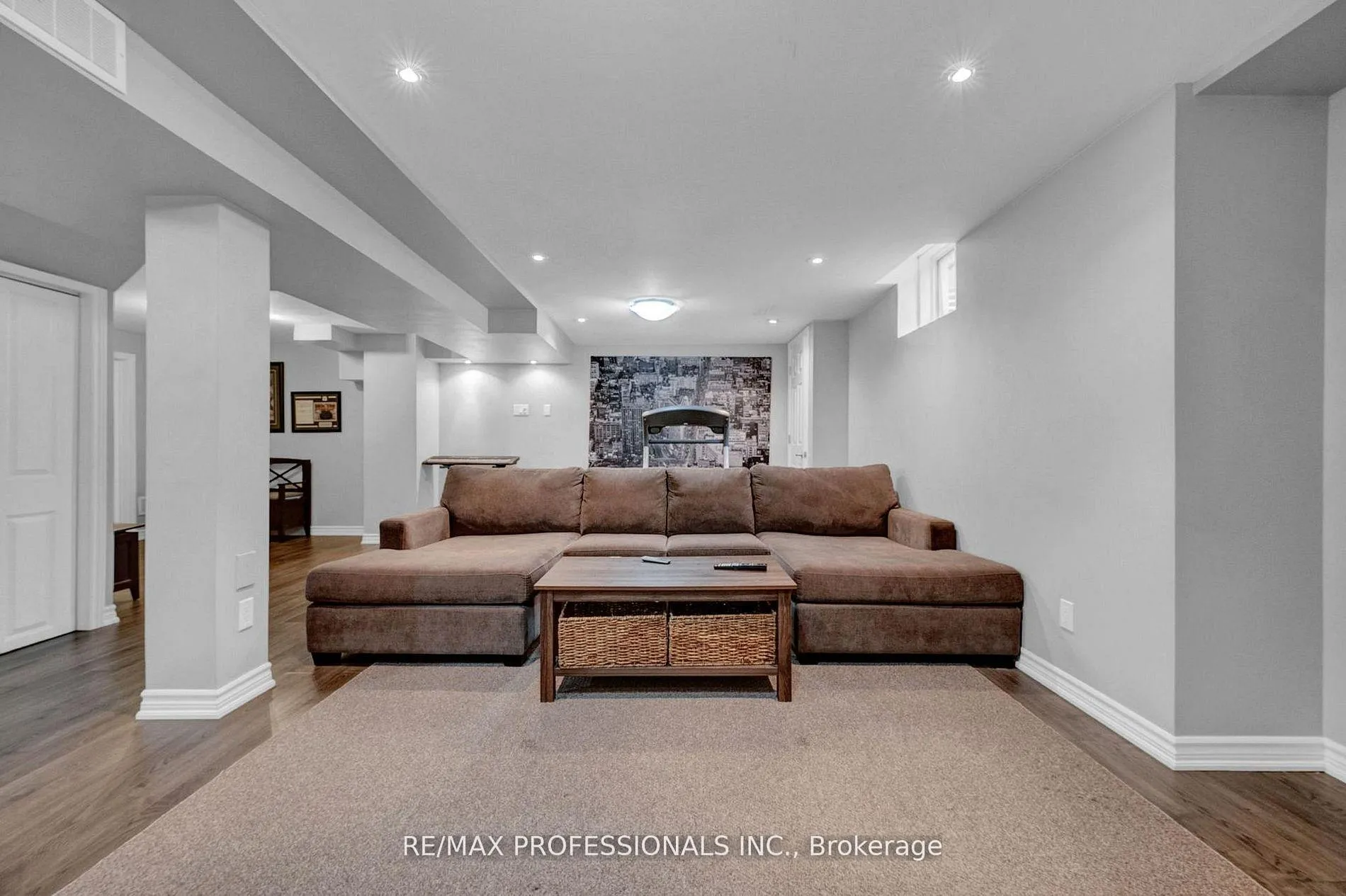 Photo 40 of 45 Resolute Crescent, Whitby, Lynde Creek — HOMEH