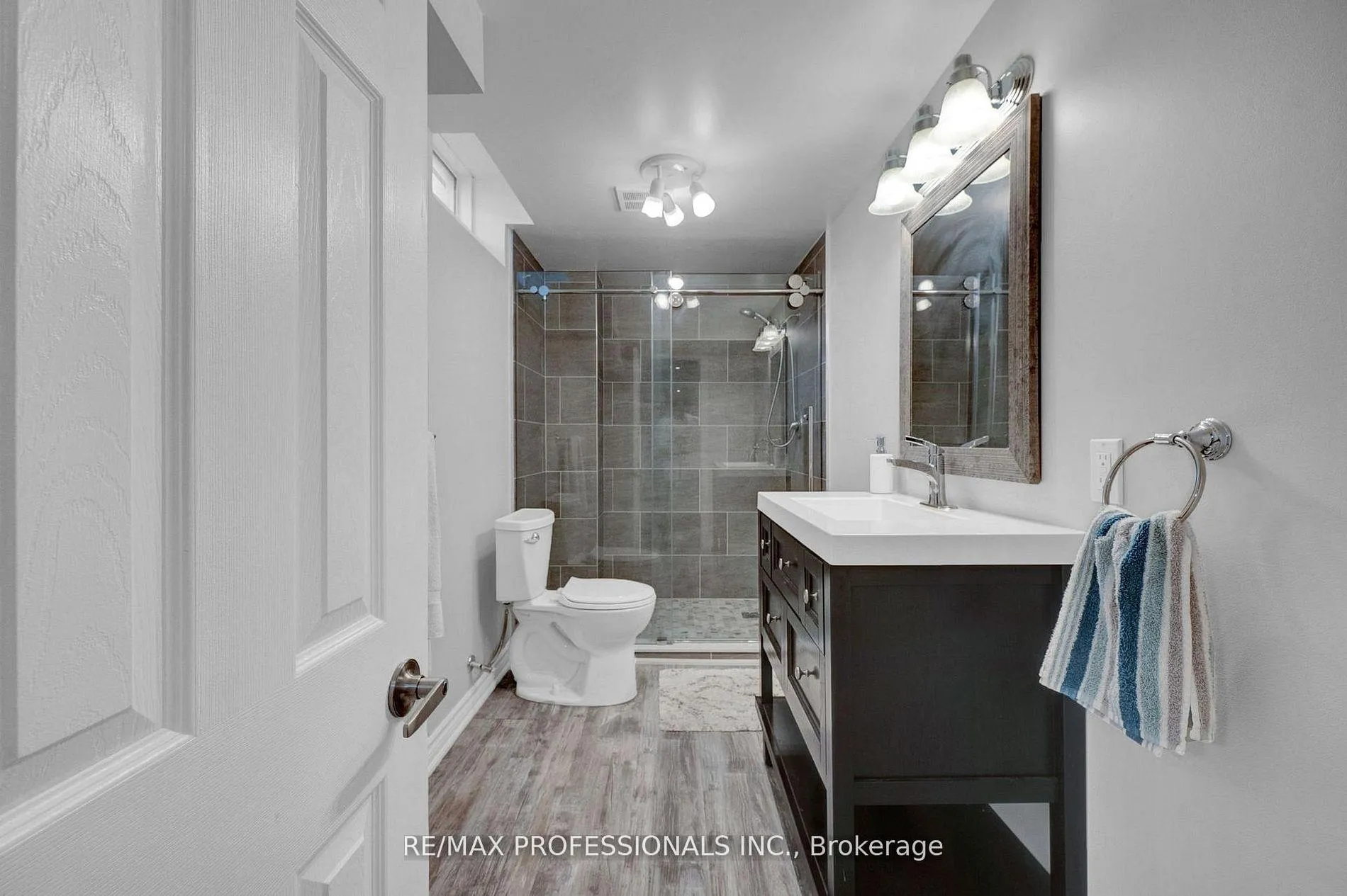 Photo 43 of 45 Resolute Crescent, Whitby, Lynde Creek — HOMEH