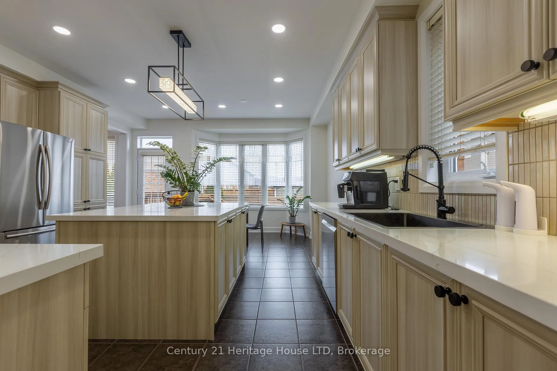 Photo 5 of 5 Juneberry Road, Thorold, Confederation Heights — HOMEH