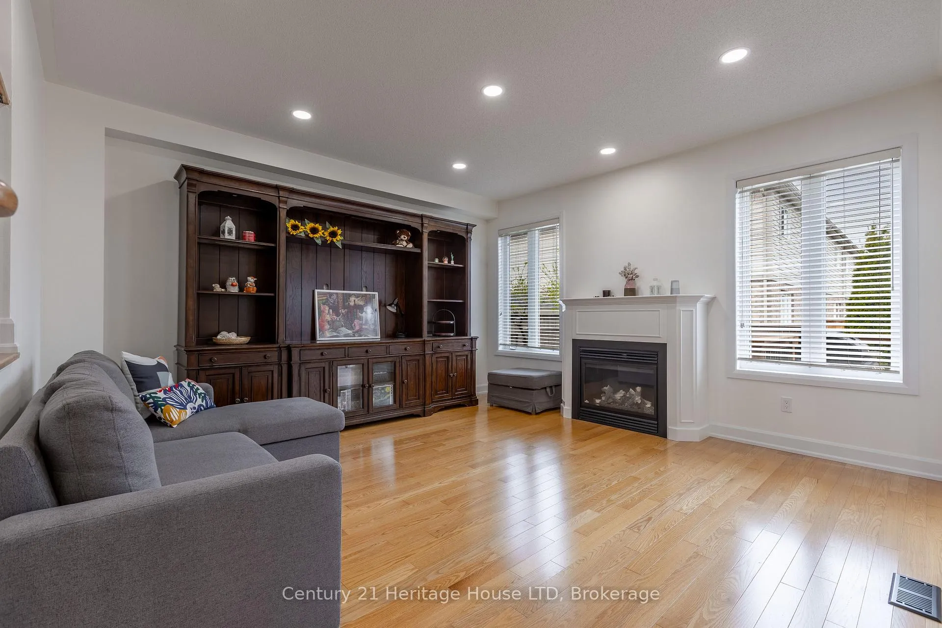 Photo 10 of 5 Juneberry Road, Thorold, Confederation Heights — HOMEH