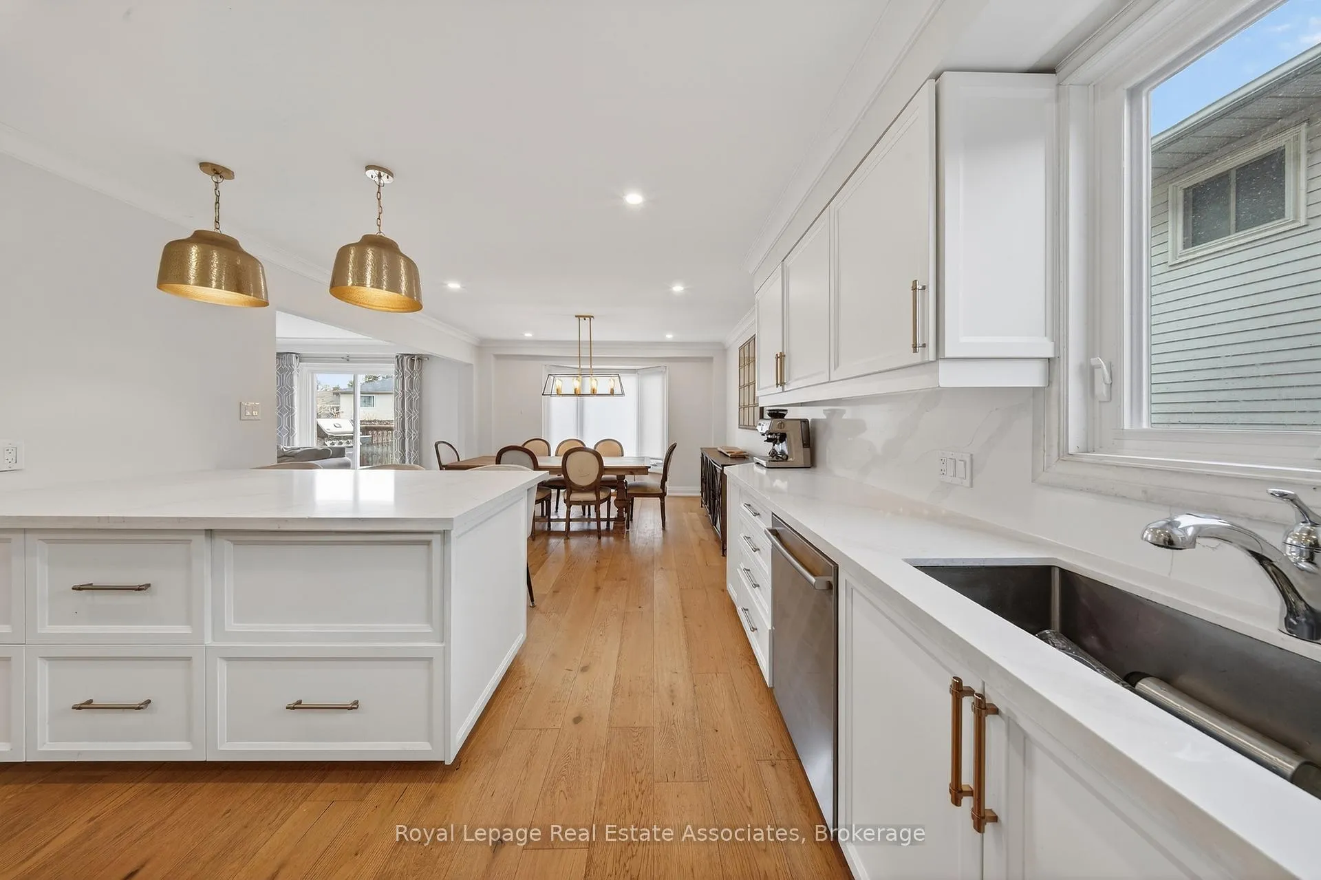 Photo 16 of 67 Beechnut Crescent, Clarington, Courtice — HOMEH