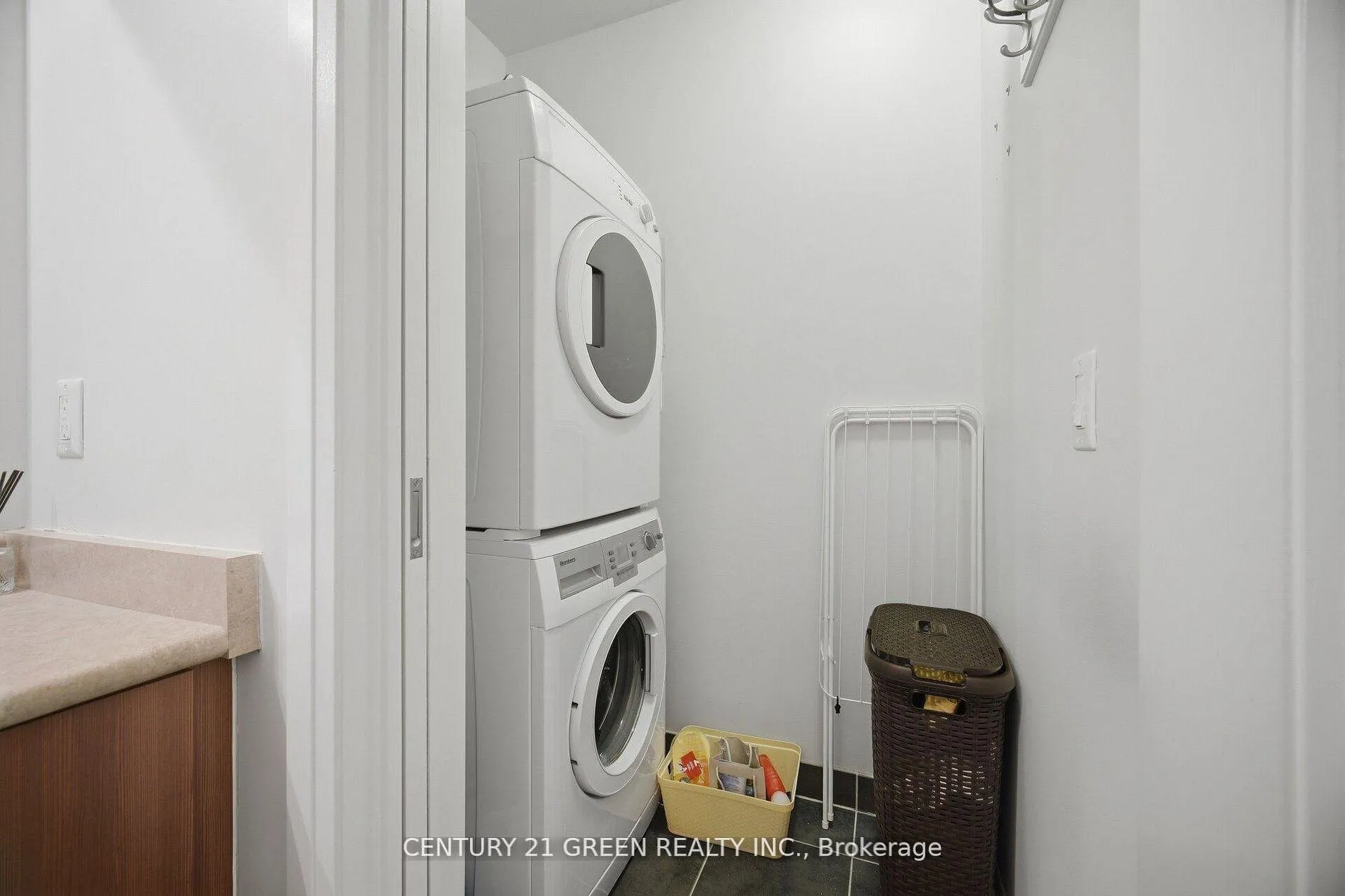 Photo 18 of Unit 409, 55 Yorkland Boulevard, Brampton, Goreway Drive Corridor — HOMEH
