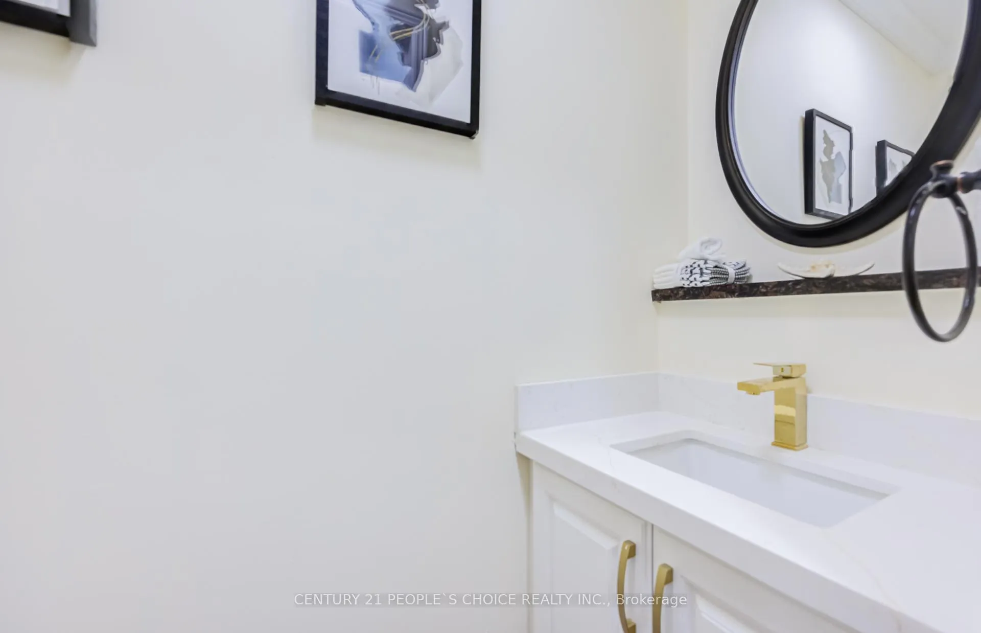 Photo 7 of 21 Dagwell Crescent, Ajax, Central West — HOMEH