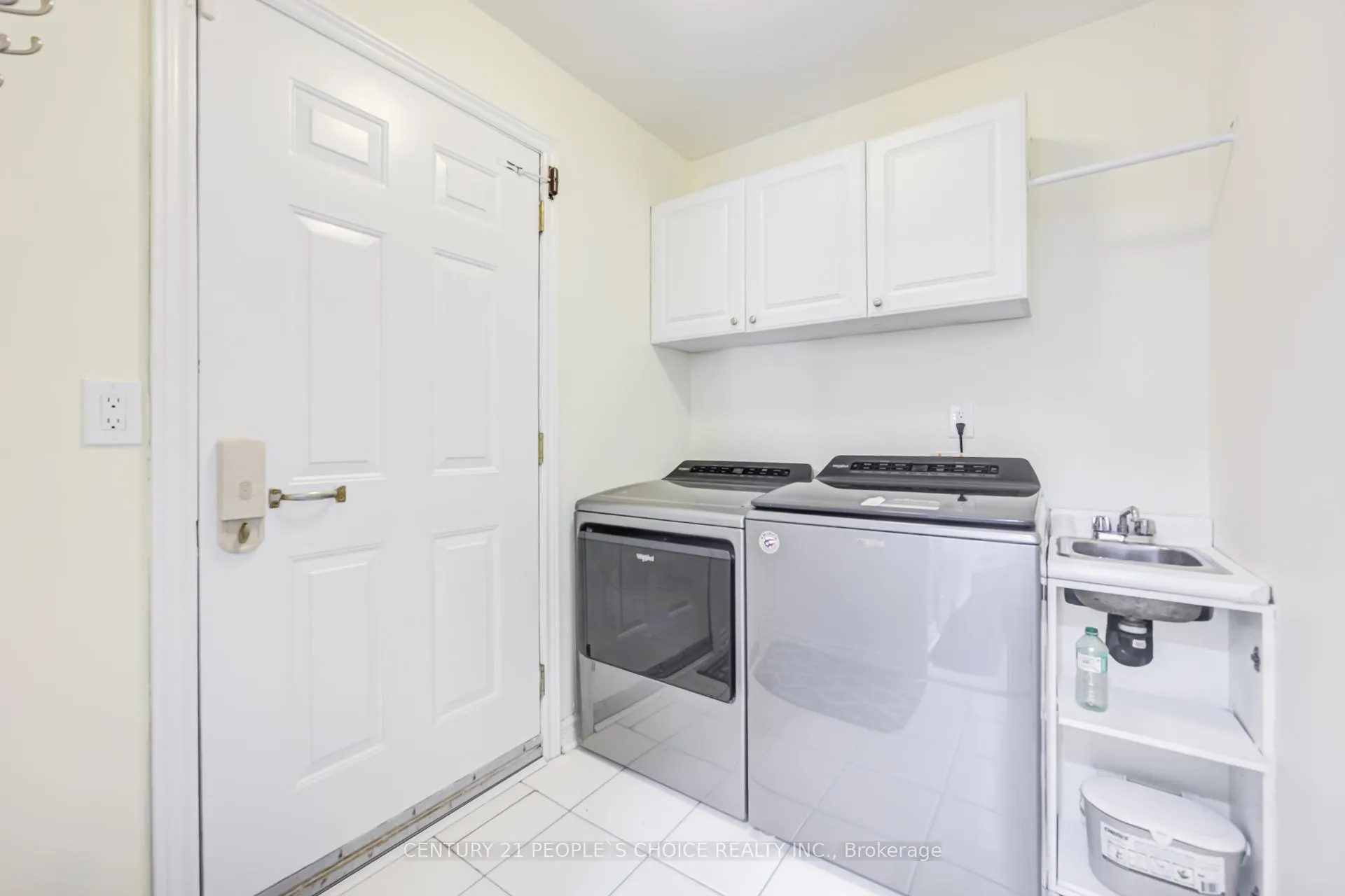 Photo 8 of 21 Dagwell Crescent, Ajax, Central West — HOMEH