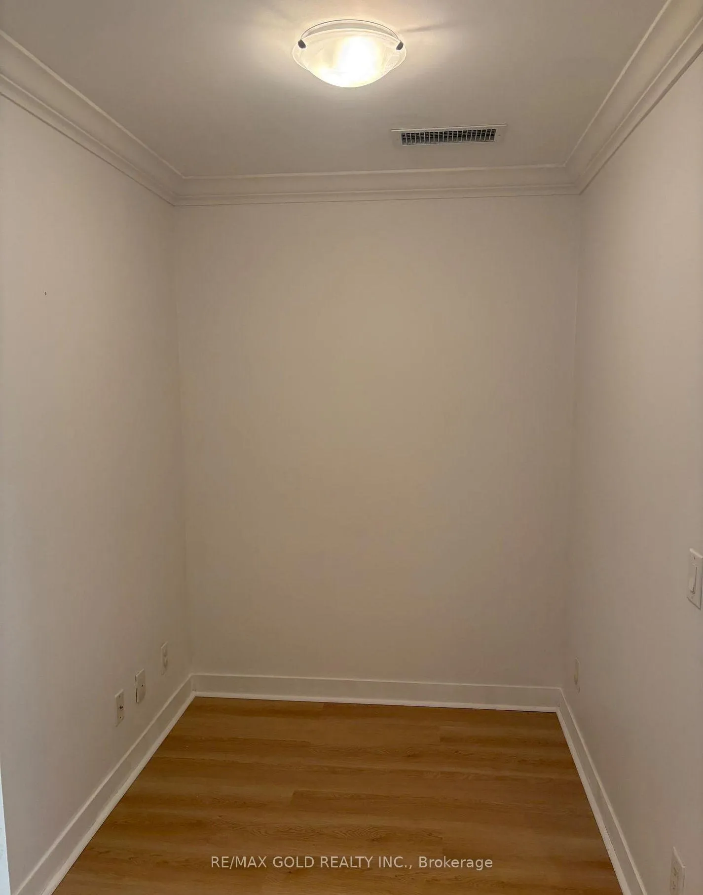 Photo 20 of Unit 501, 840 Queens Plate Drive, Etobicoke, West Humber-Clairville — HOMEH