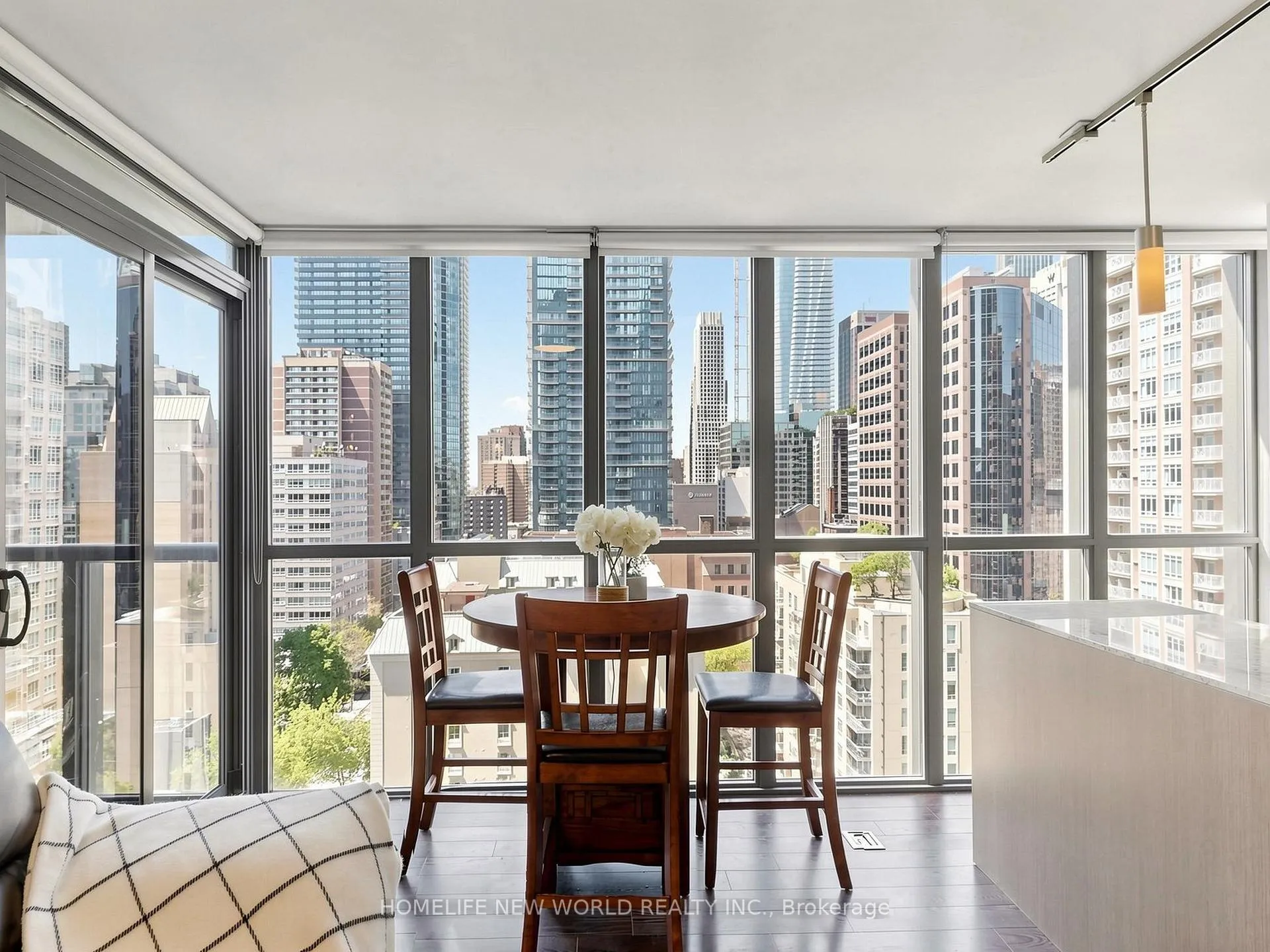 Photo 24 of Unit 1406, 110 Charles Street E, Toronto, Church-Yonge Corridor — HOMEH